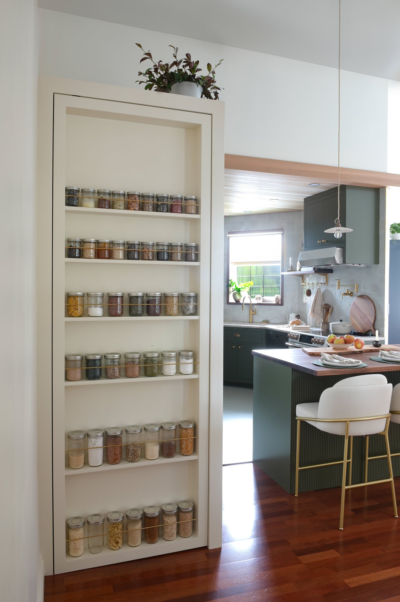 Sheryl_Baniulis_Home_Tracey_Ayton_Photography_3391-Edit-Edit.jpg