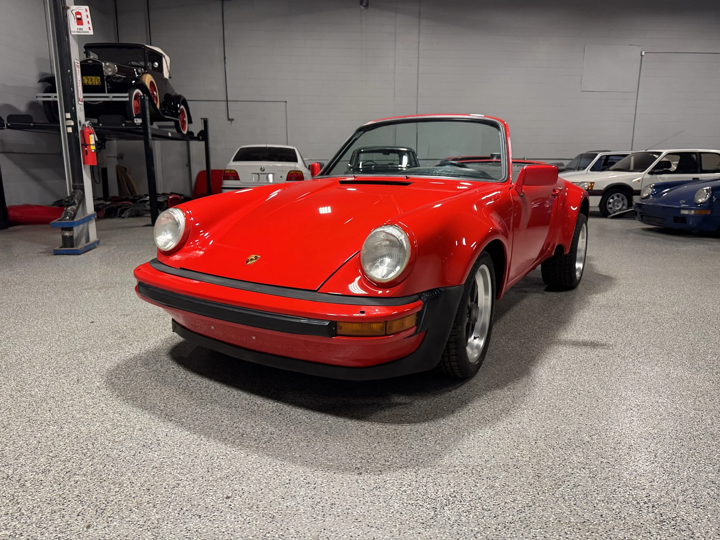 1971 Porsche 911 Cab Project Left Front.jpeg