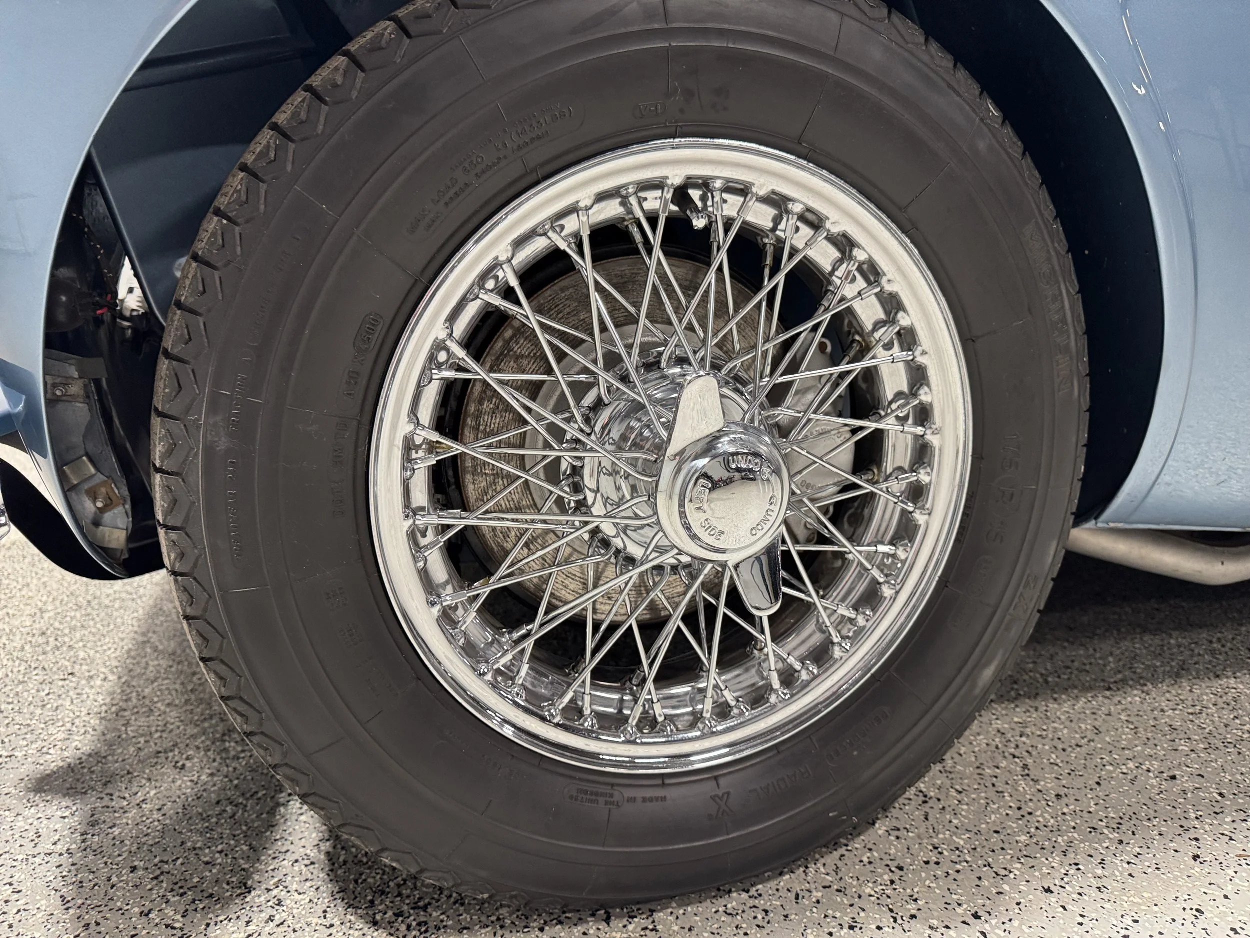 1960 Austin Healey 3000 Wire Wheel.jpeg