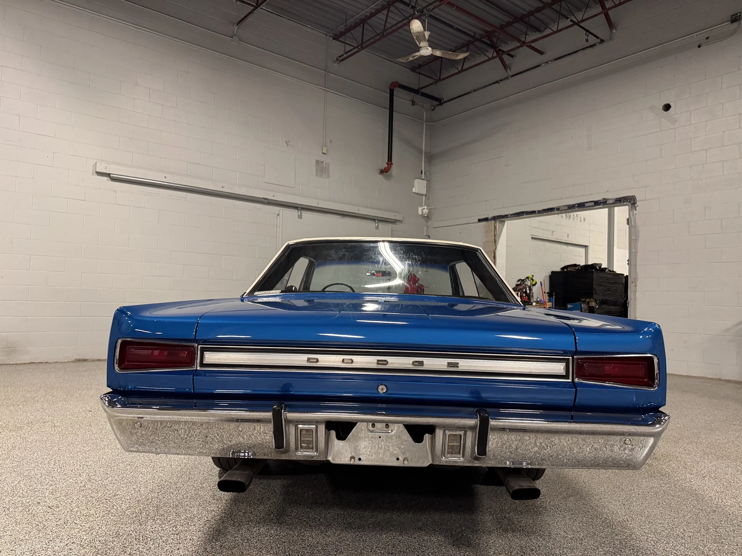 1967_Dodge_Coronet_Rear.jpeg