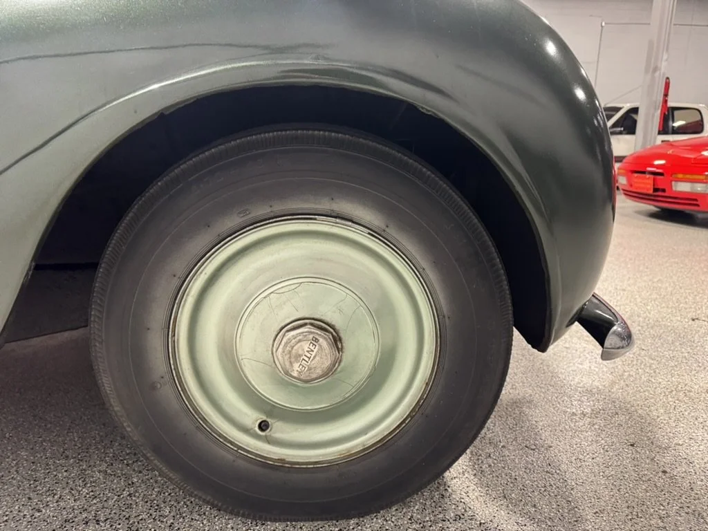 1947_Bentley_VP_Wheel.jpeg
