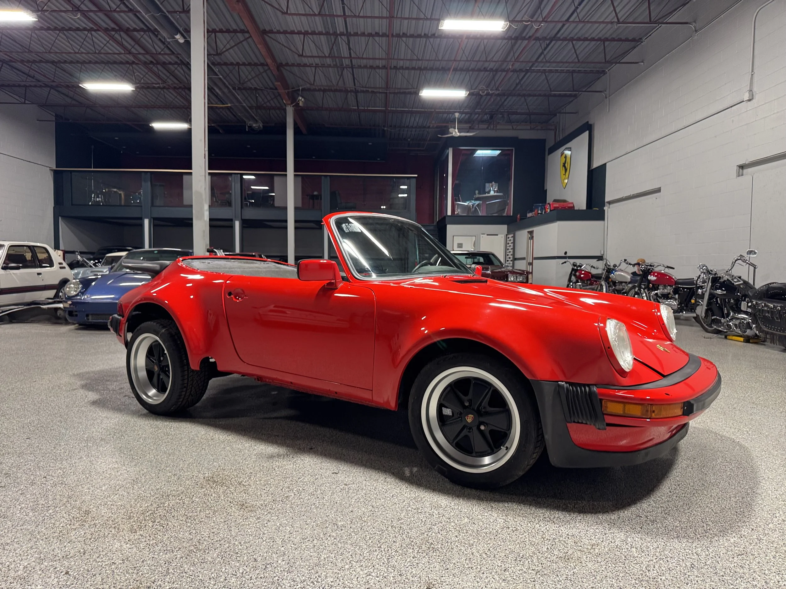 1971 Porsche 911 Cab Project Right 2.jpeg