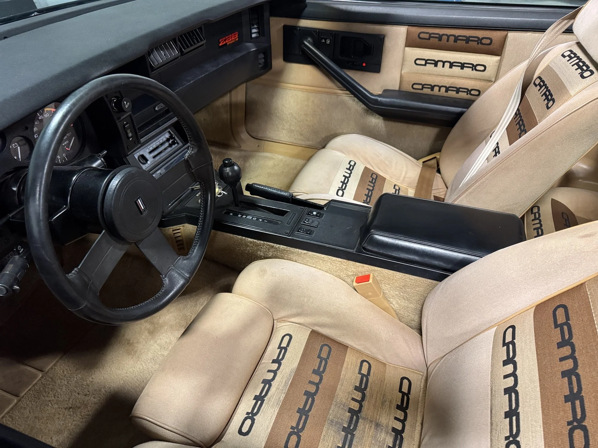 1985_Chevy_Camaro_Interior_2.jpeg