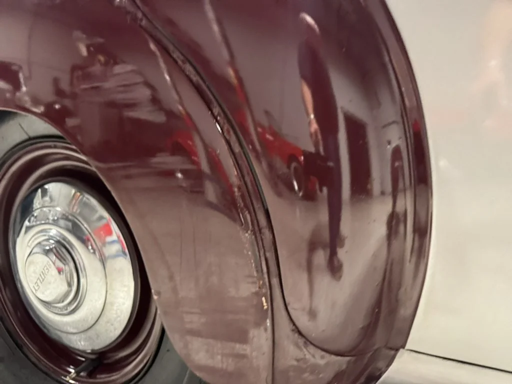 1952_Bentley_MKVI_DetailDamage2.jpg