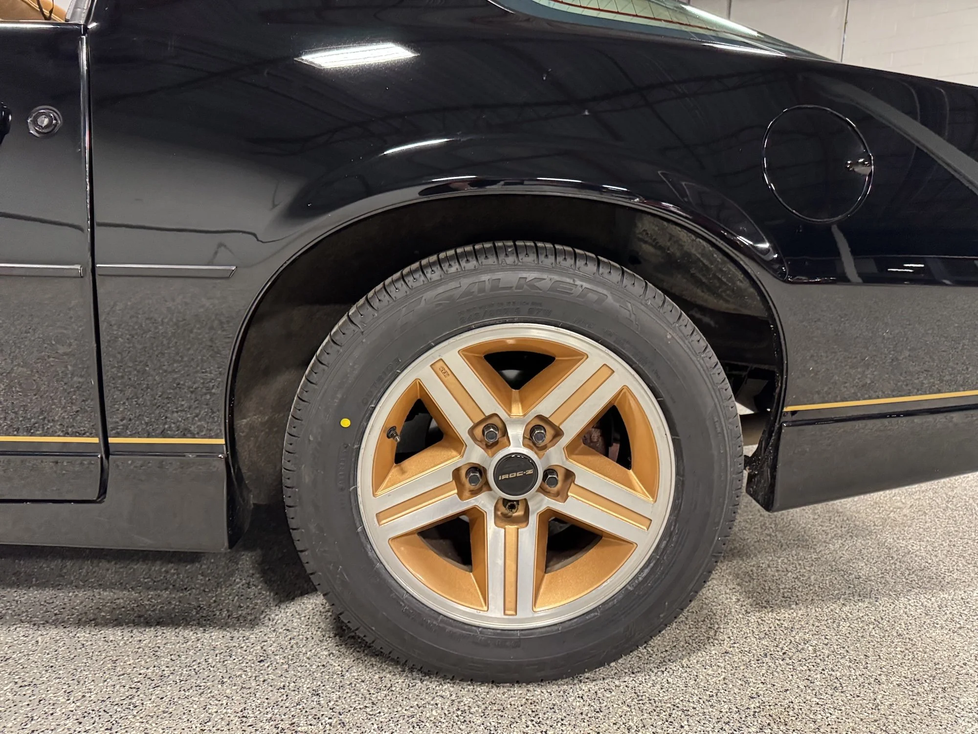 1985_Chevy_Camaro_Rear_Wheel.jpeg