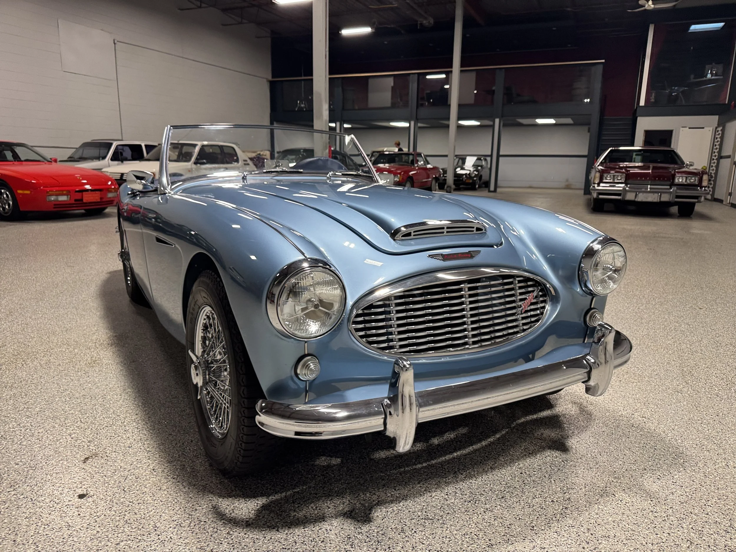1960 Austin Healey 3000 Front Right 6.jpeg