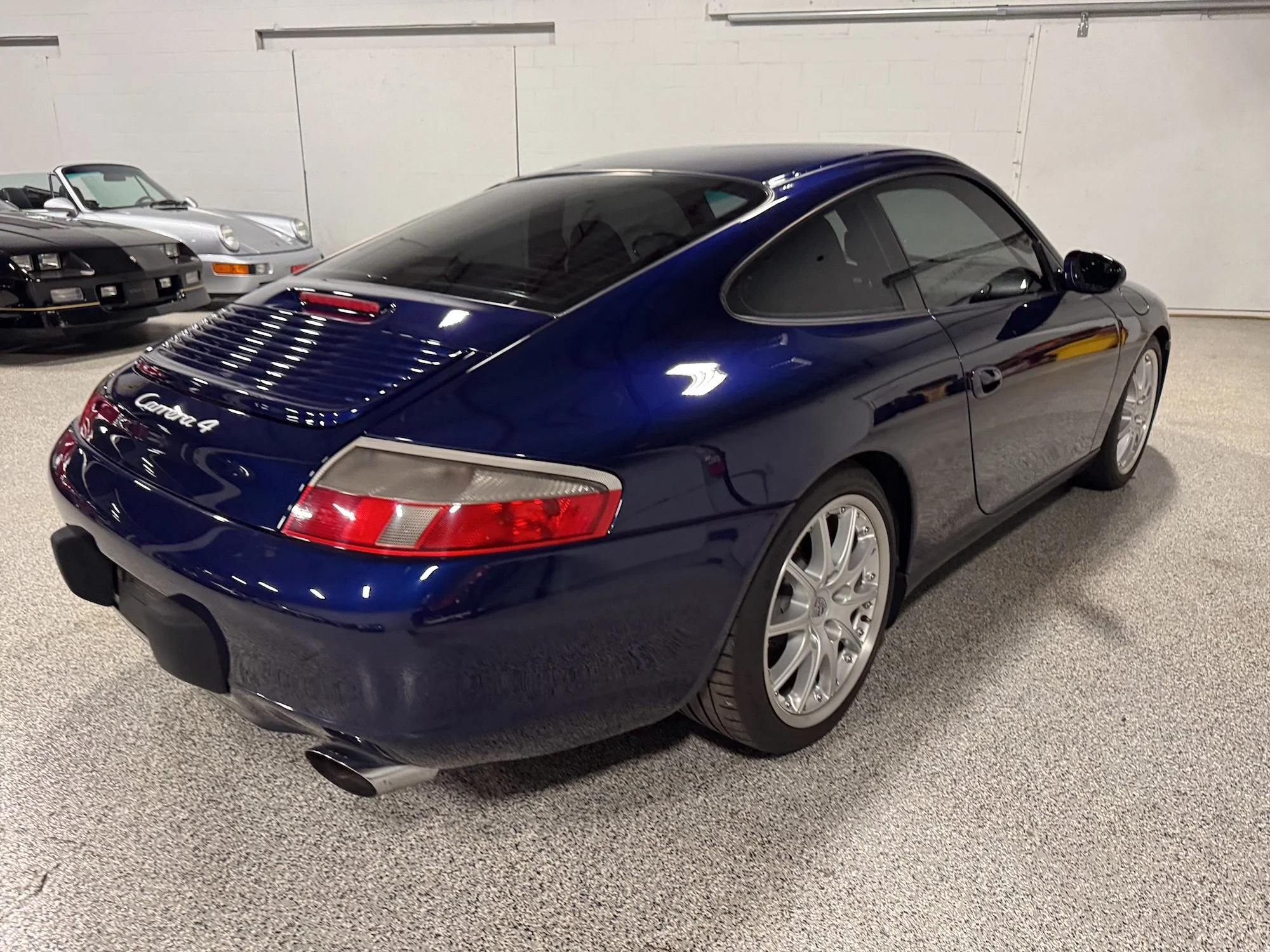 2001_Porsche_966_Carrera_Rear_Right.jpg