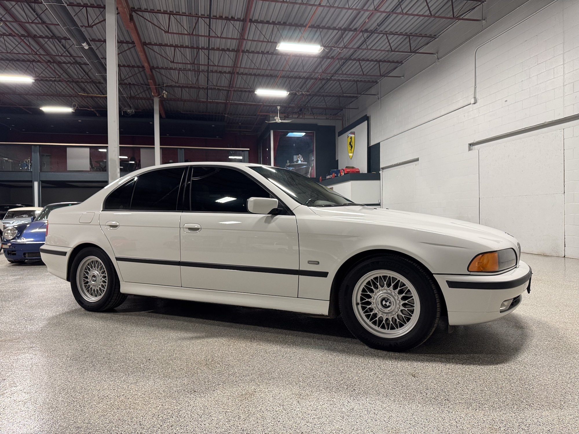 2000_BMW_540_Right.jpeg