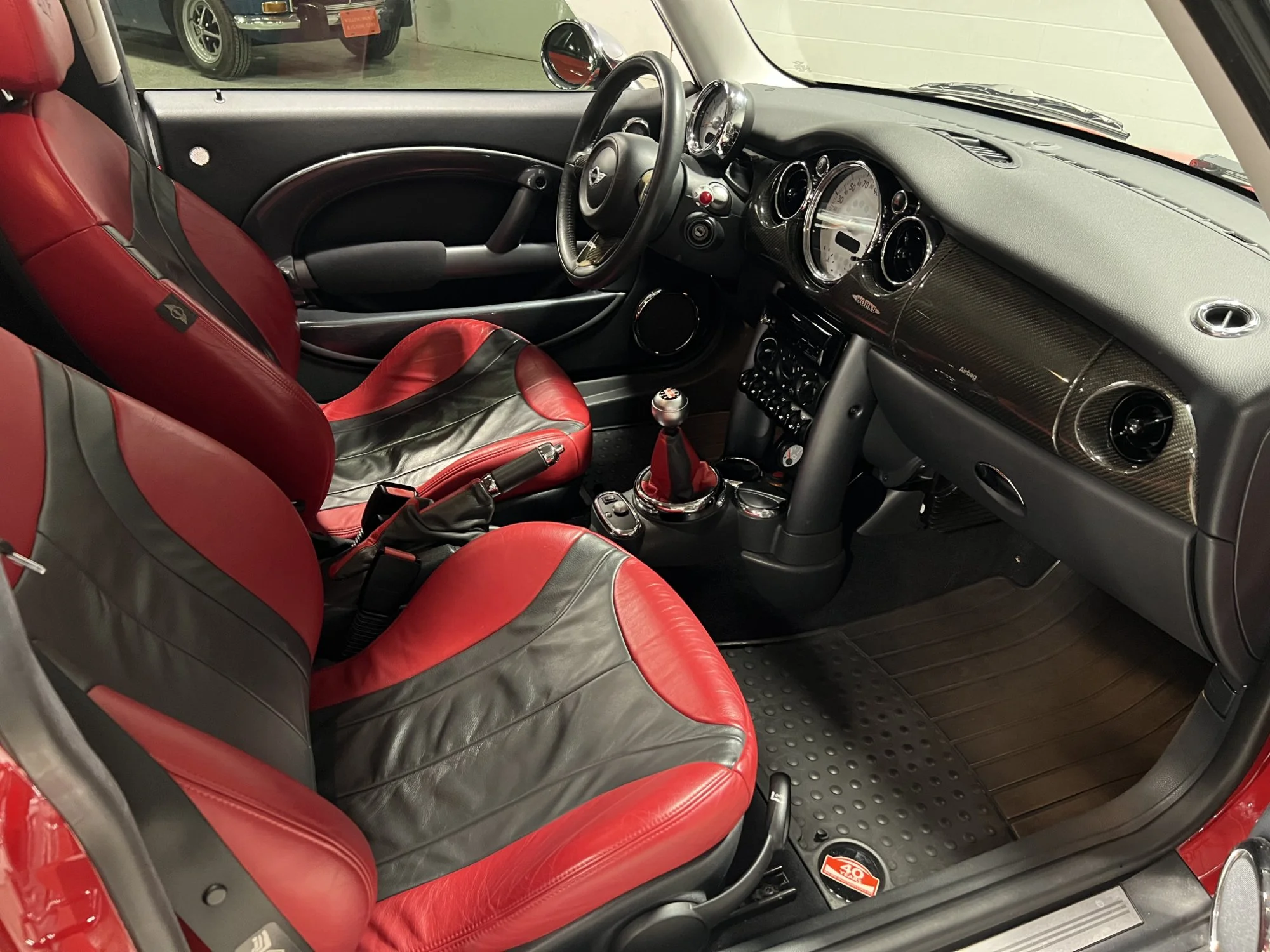 2004 Mini Cooper S - Passengers.jpg