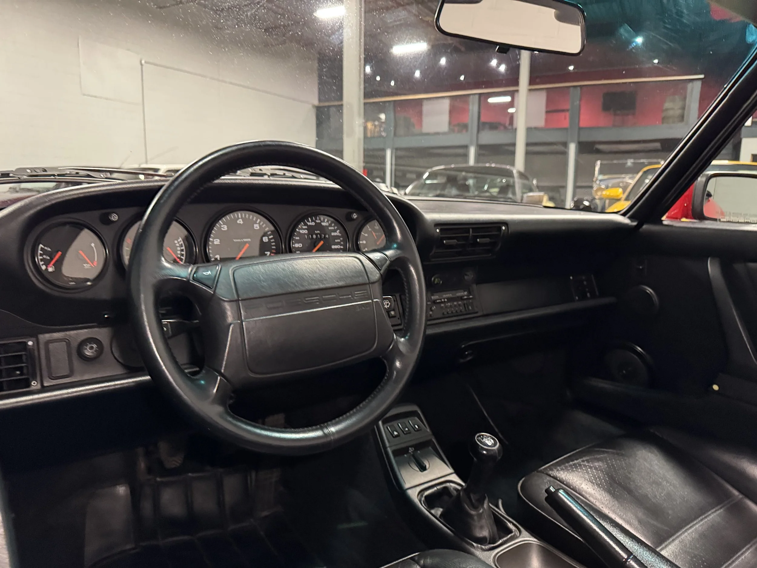 1990_Porsche_911_Carrera_Interior_Steering_Wheel.jpeg
