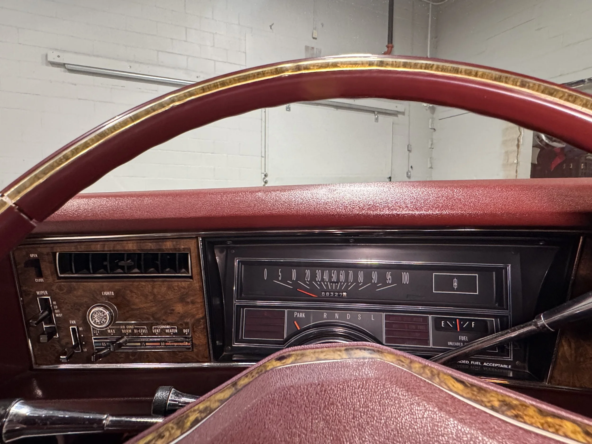 1976 Olds Toronado Dash.jpeg