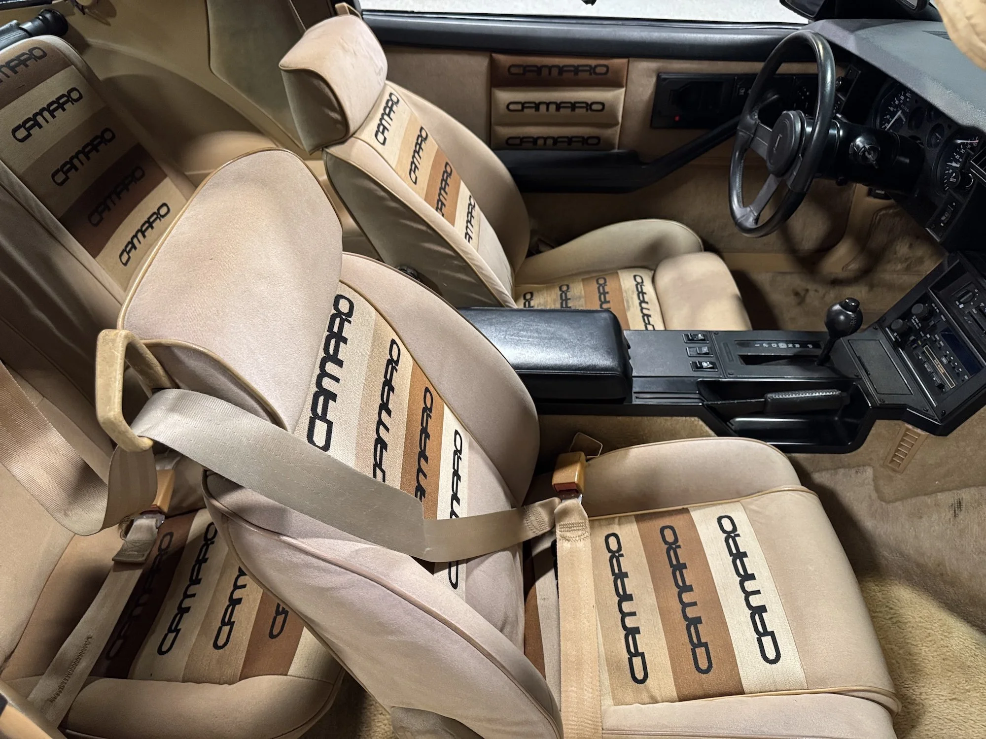 1985_Chevy_Camaro_Interior3.jpeg