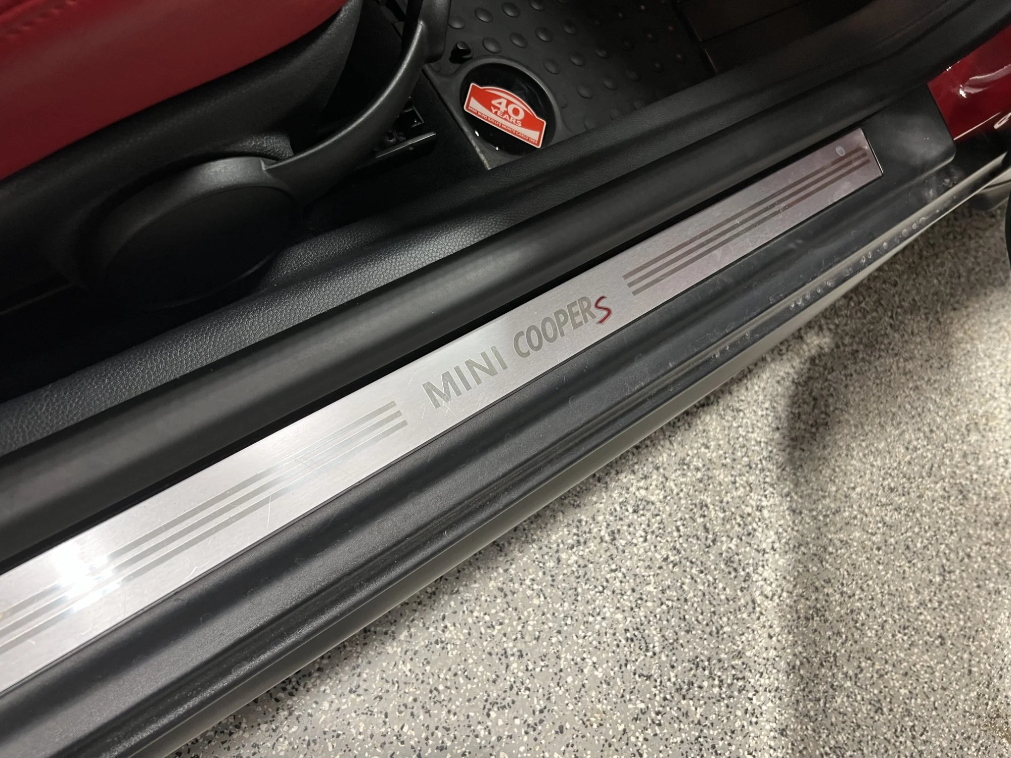 2004 Mini Cooper S - Door Well.jpg