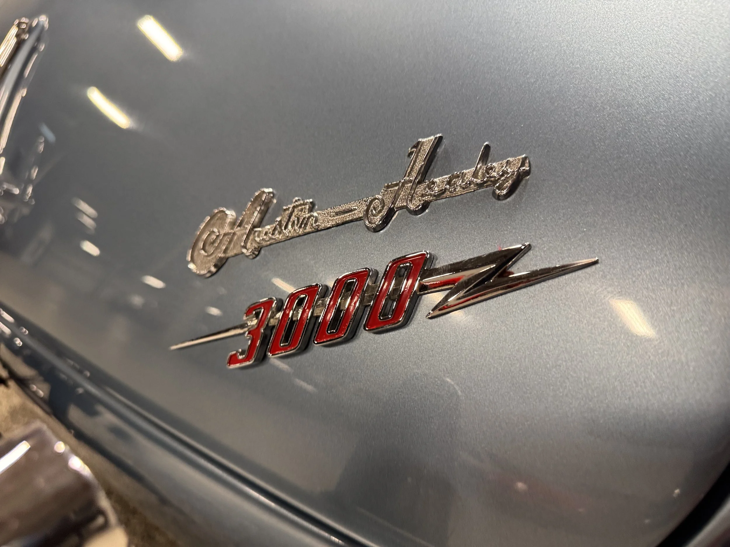 1960 Austin Healey 3000 Emblem.jpeg