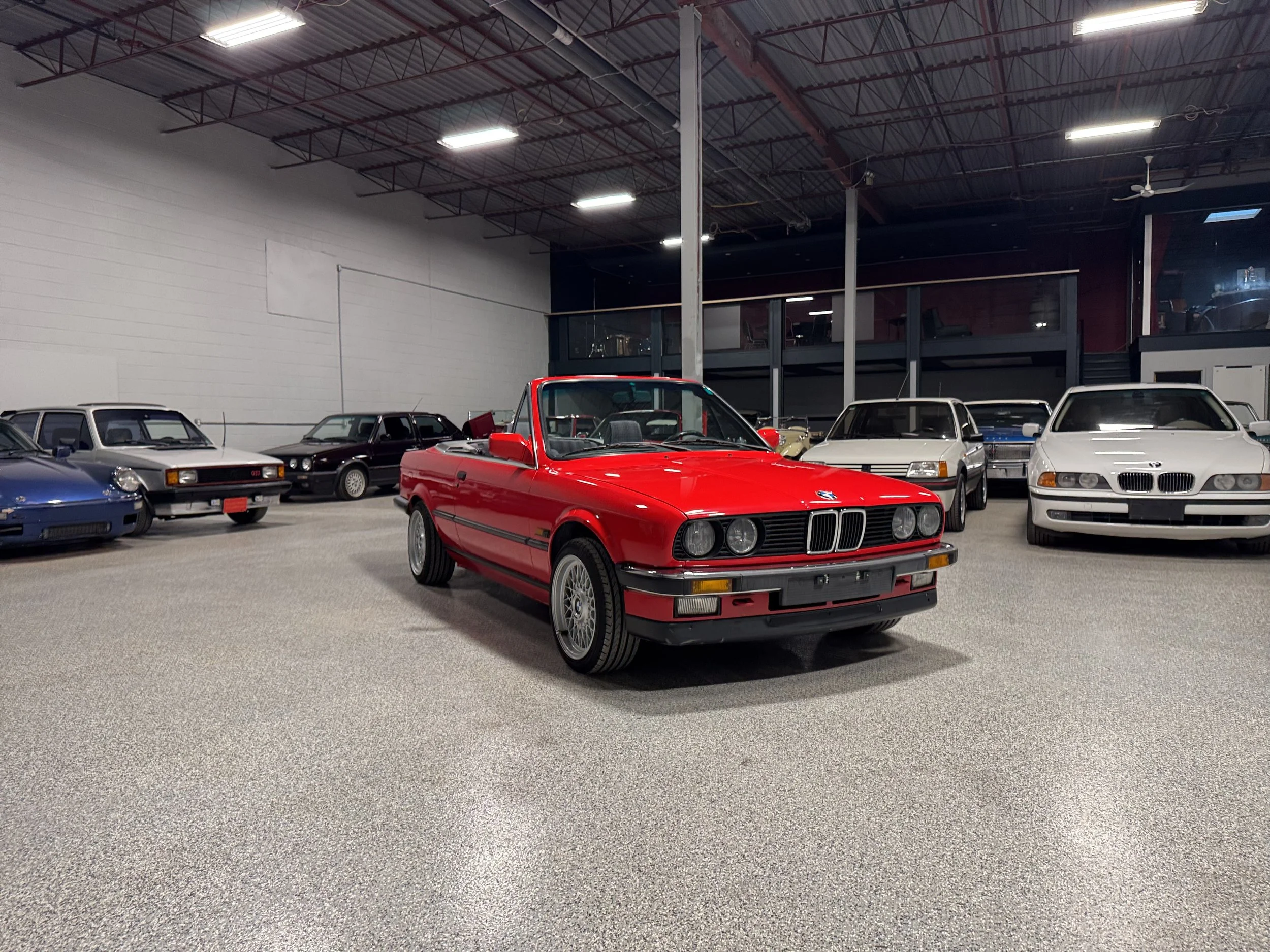 1990_BMW320i_Wide.jpeg