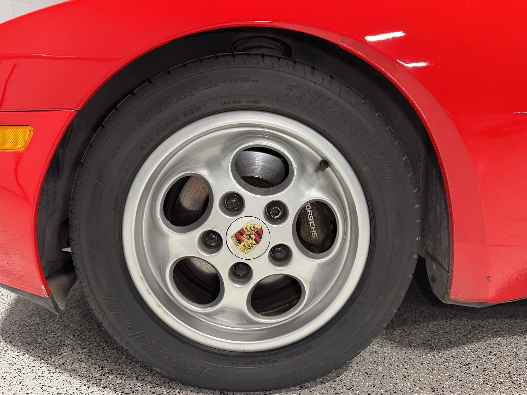 1987 Porsche 944 Turbo Front Wheel.jpeg