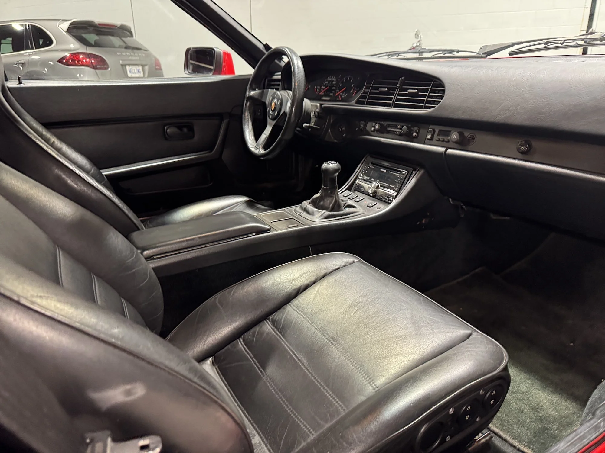 1987 Porsche 944 Turbo Interior.jpeg