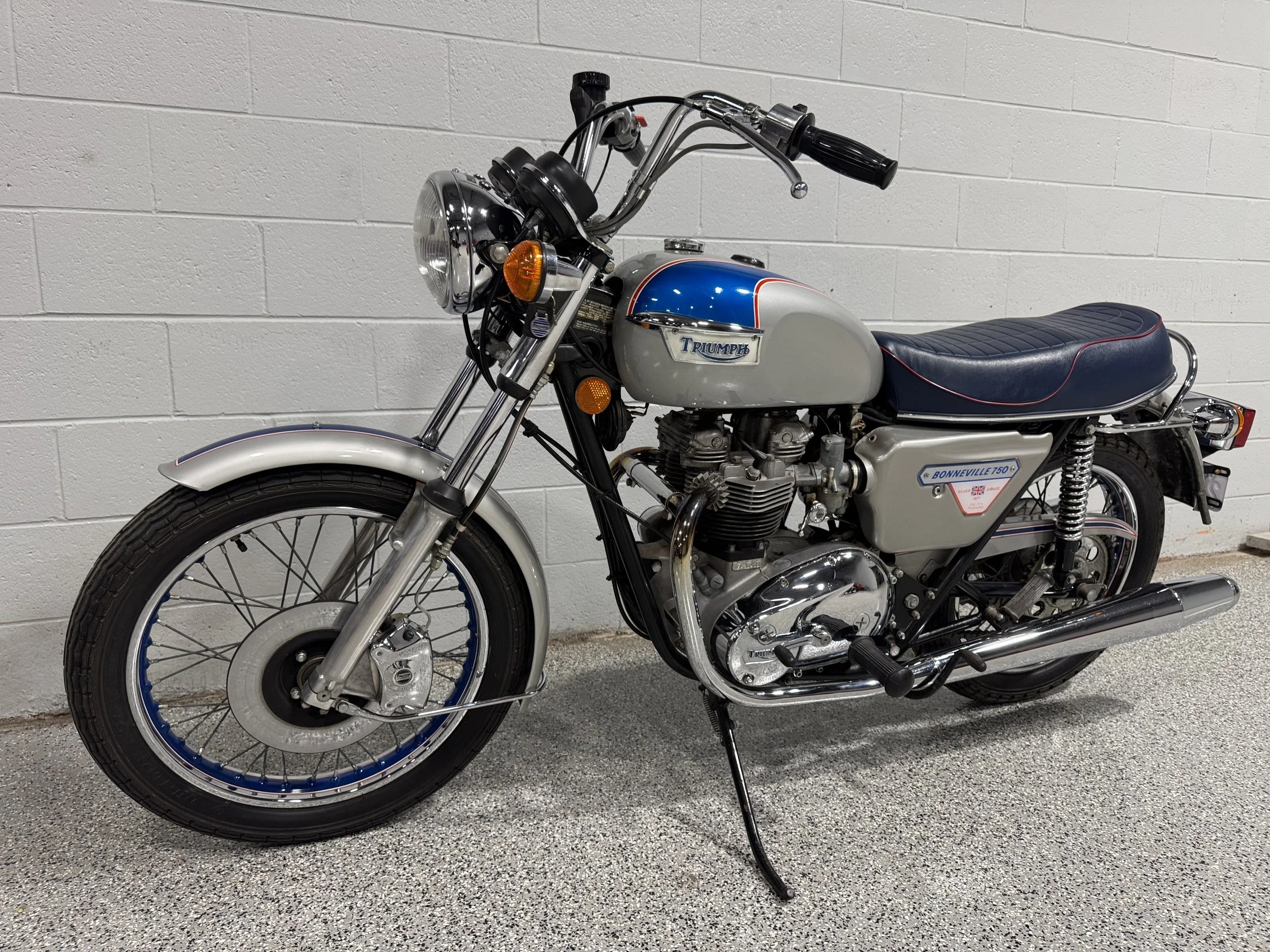 1978 Triumph Jubilee Left.jpeg