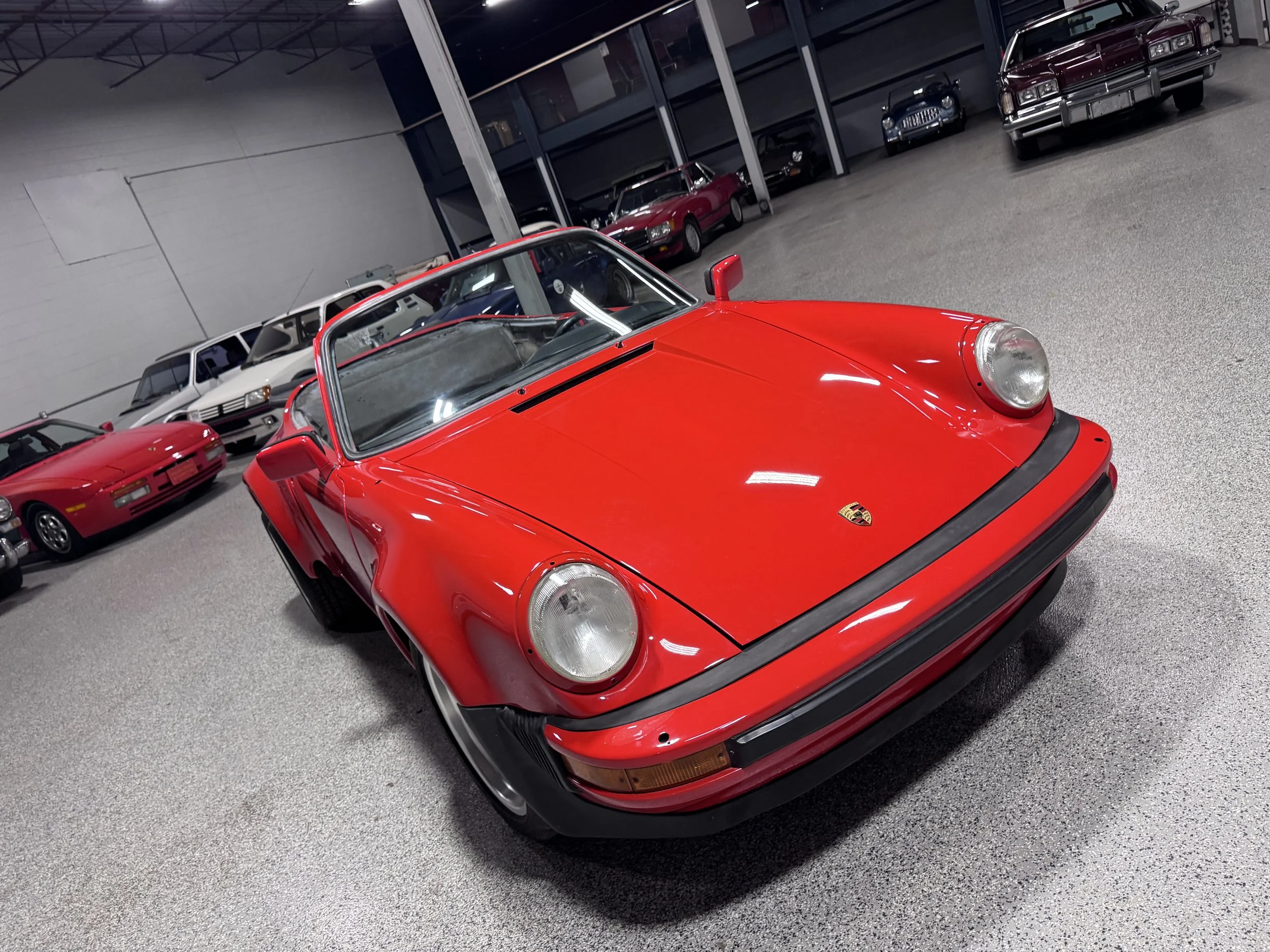 1971 Porsche 911 Cab Project Front Right H.JPG