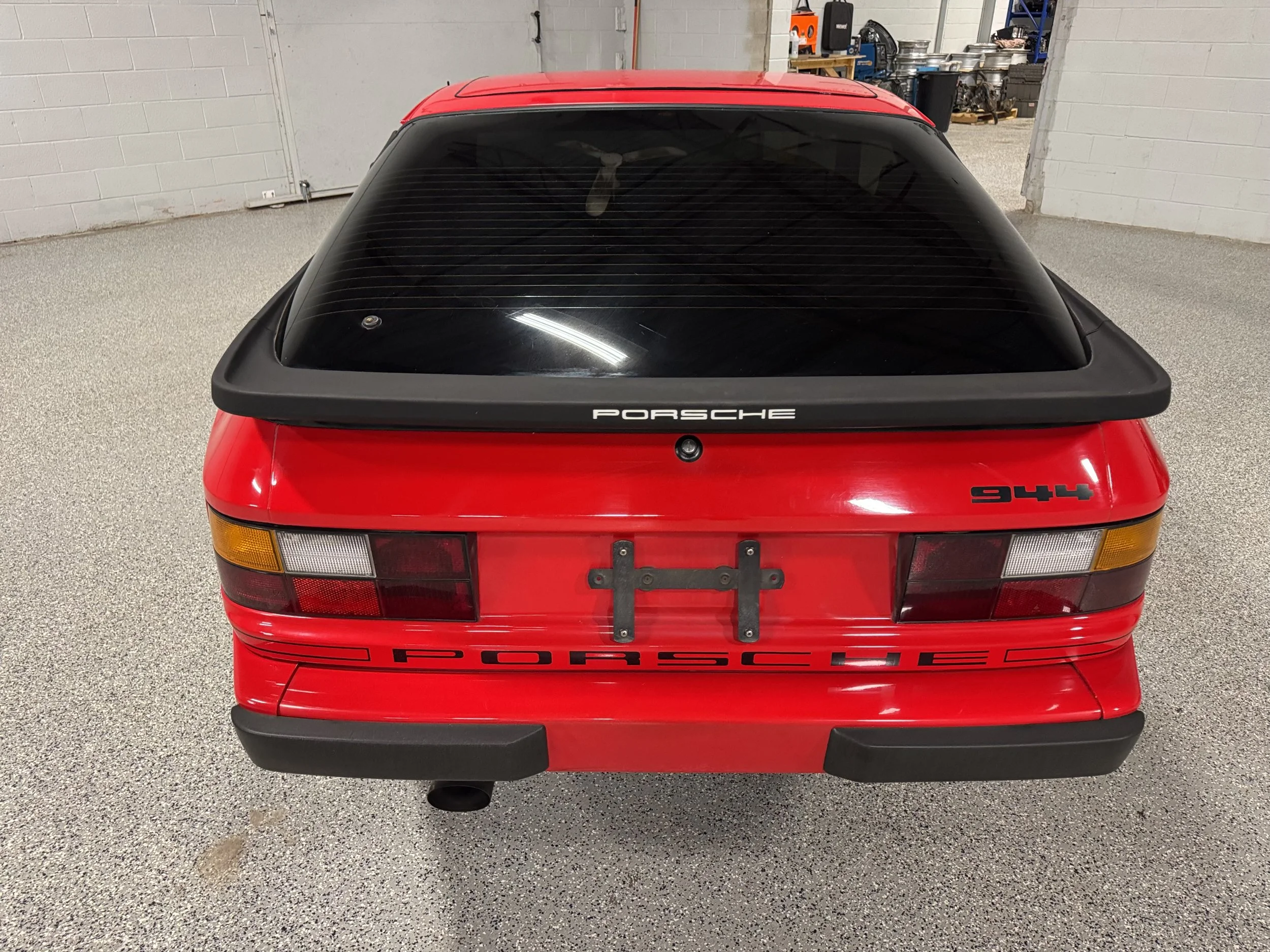 1984_Porsche_944_Rear_High.jpeg