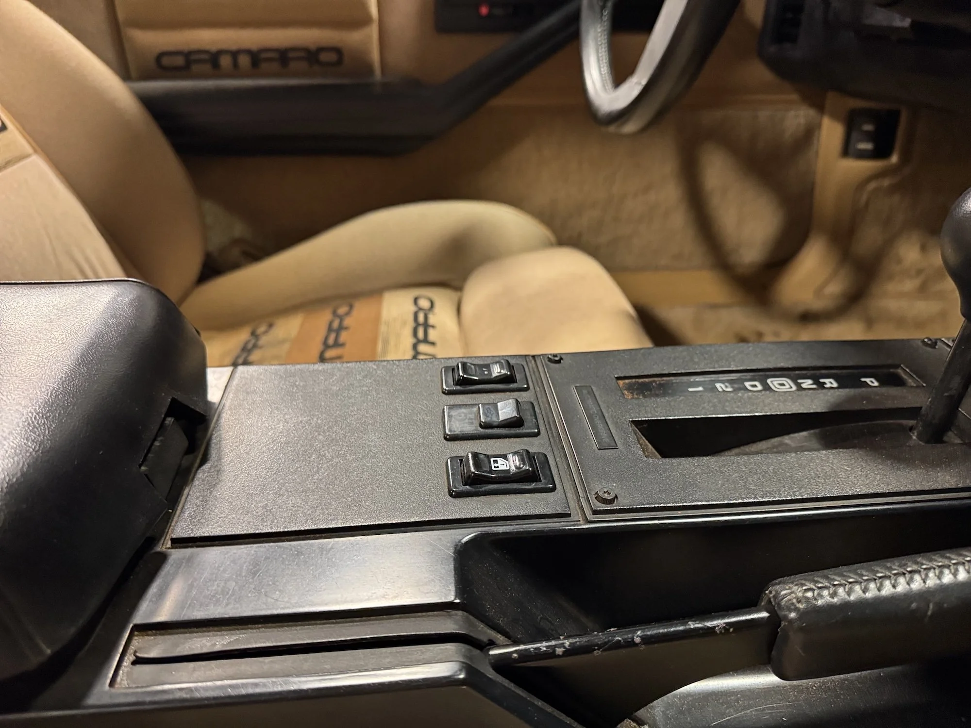 1985_Chevy_Camaro_Center_Console2.jpeg
