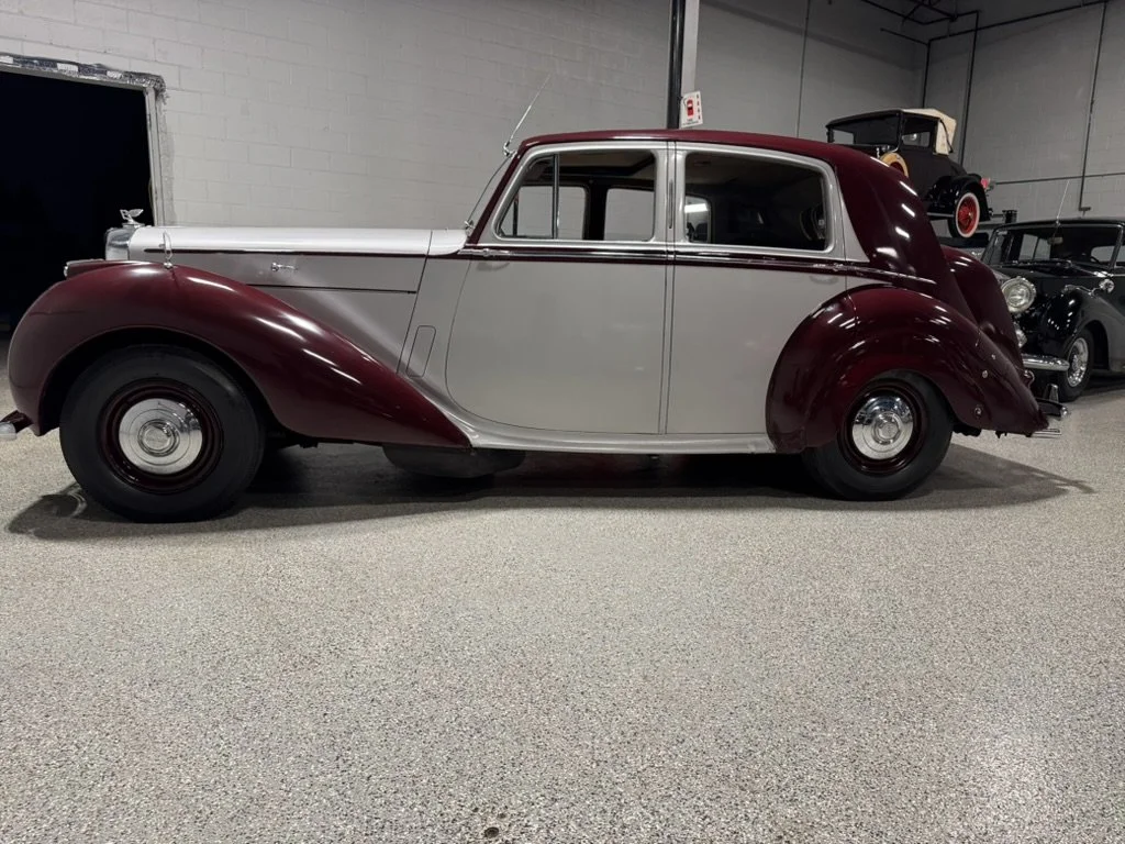 1952_Bentley_MKVI_Left(1).jpg