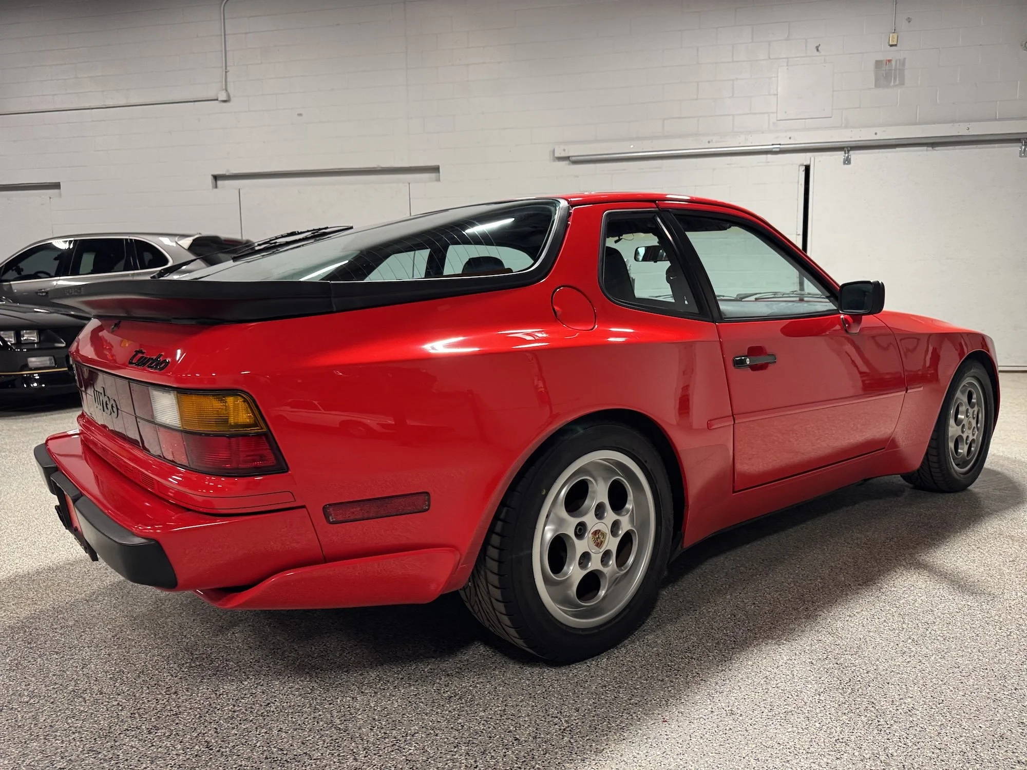 1987 Porsche 944 Turbo Right Rear.jpeg