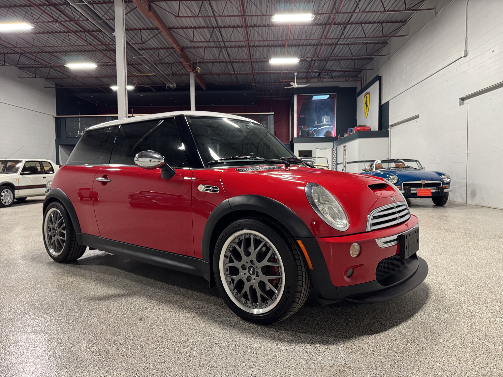 2004 Mini Cooper S.jpg