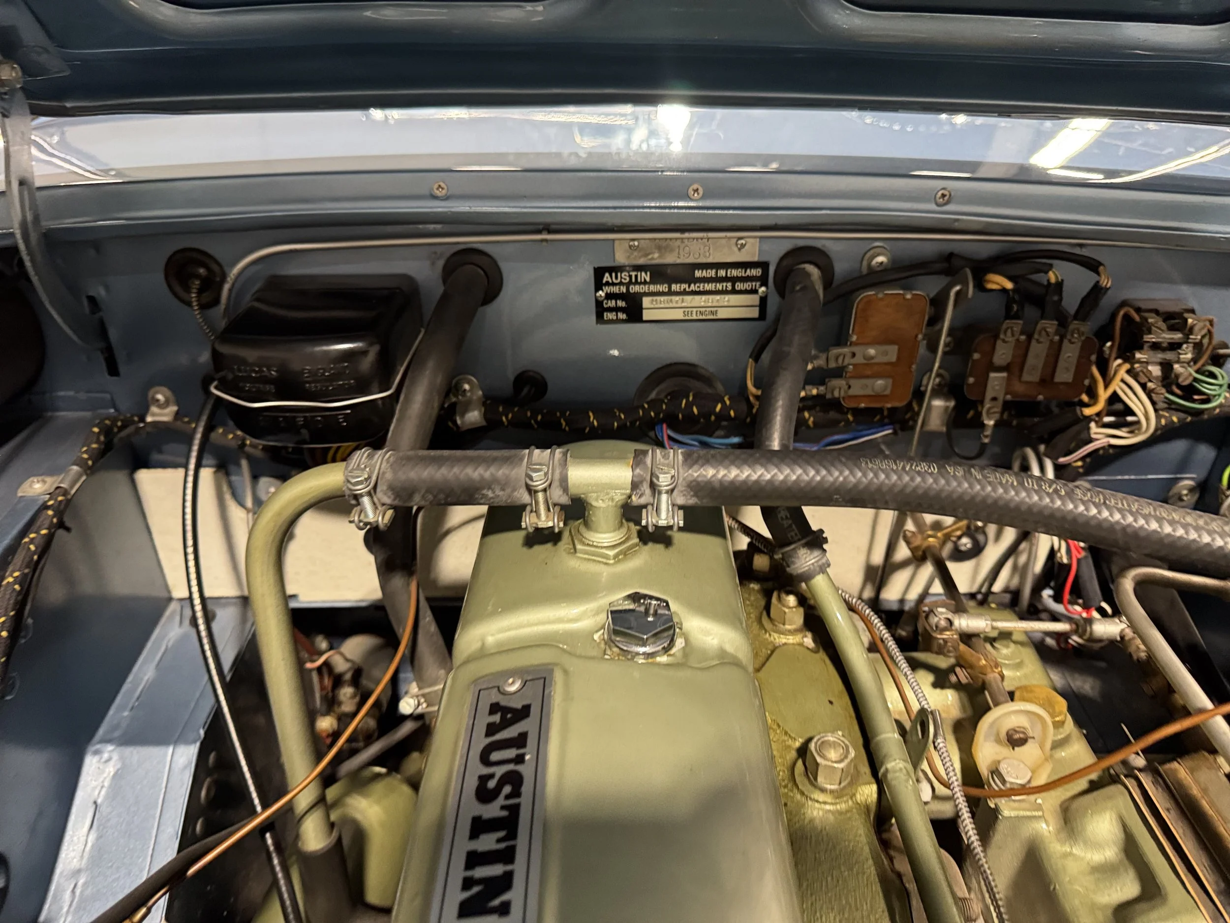 1960 Austin Healey 3000 Engine 4.jpeg