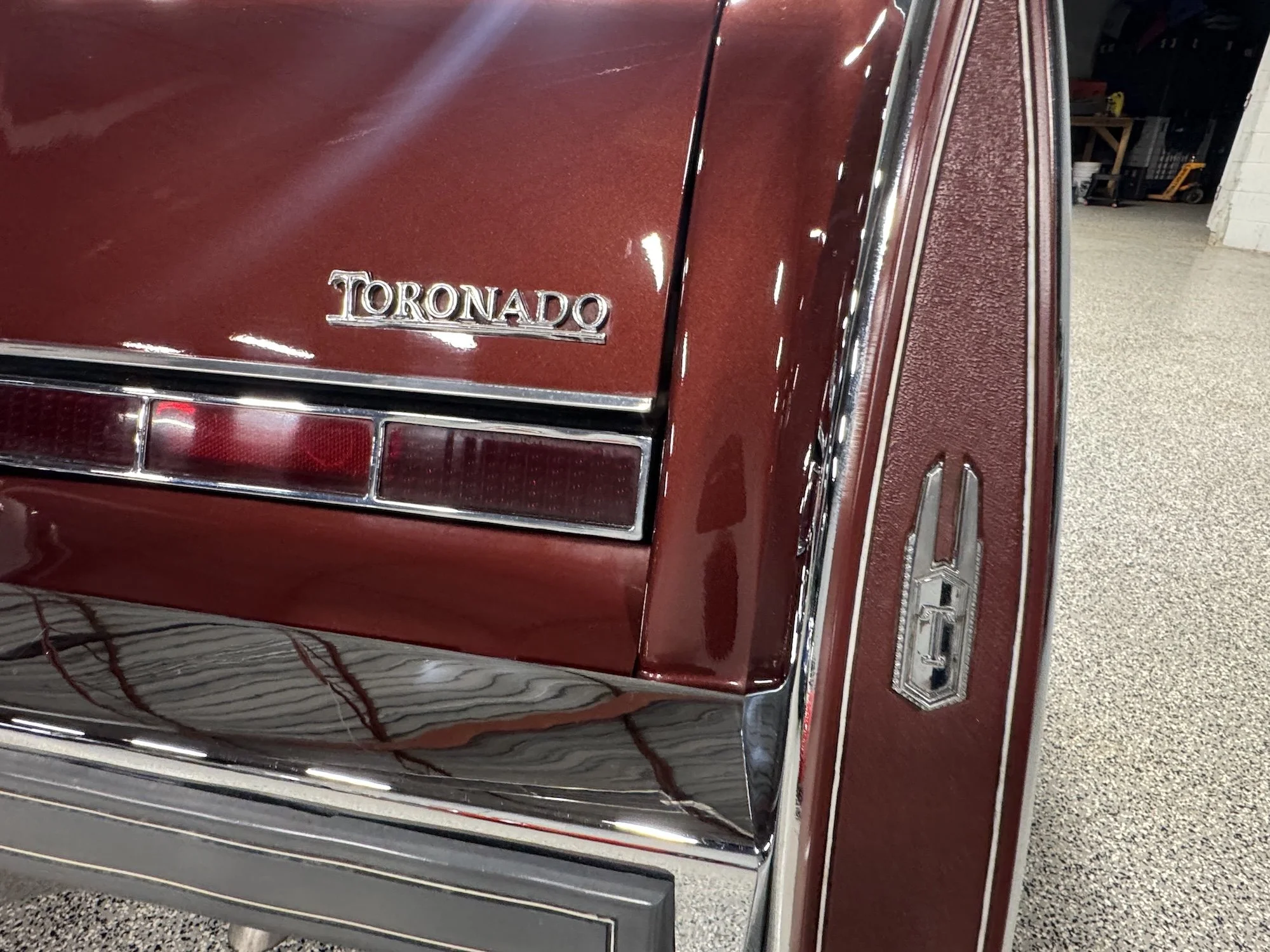 1976 Old Toronado Emblem.jpeg