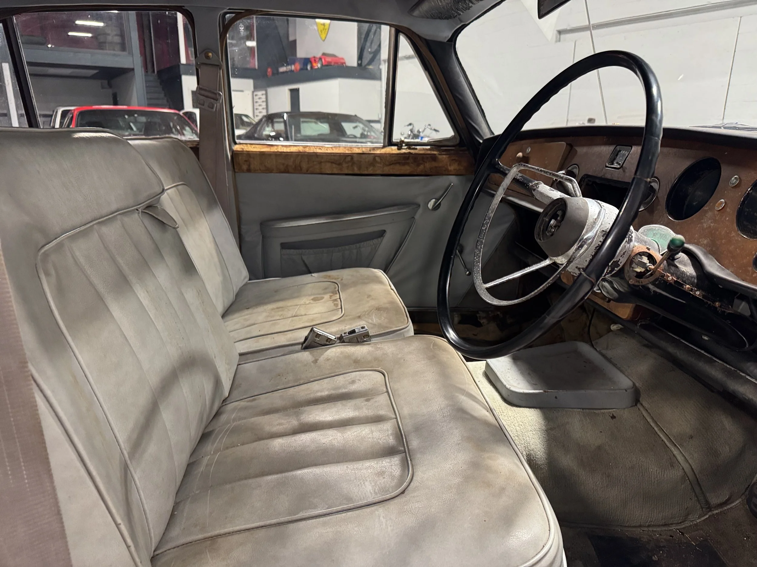 1967 Vanden Plas Rolls Drivers .jpeg