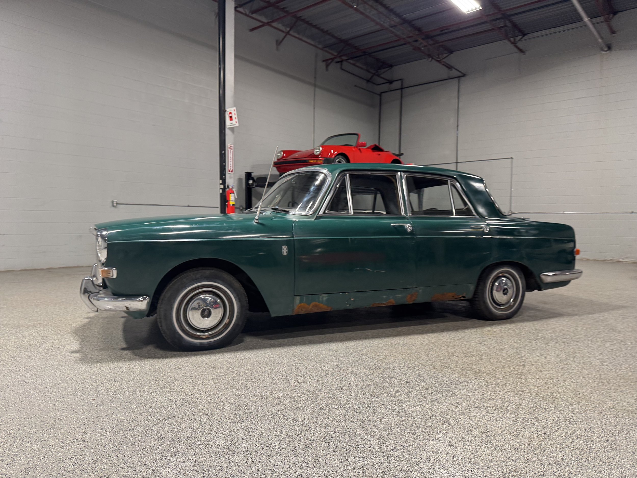 1967 Vanden Plas Rolls Left.jpeg