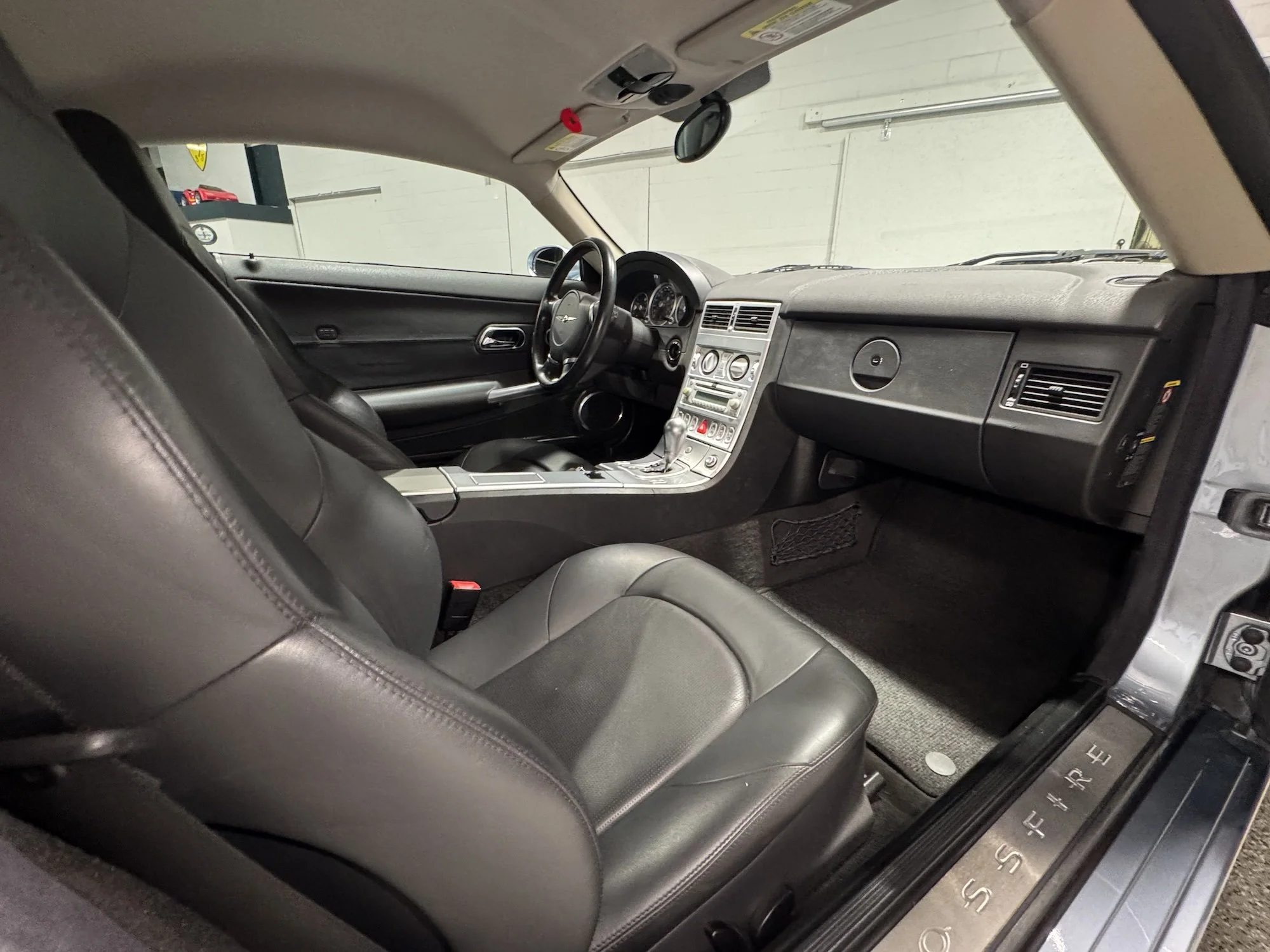2004_Chrysler_Crossfire_Interior_Pass.jpg