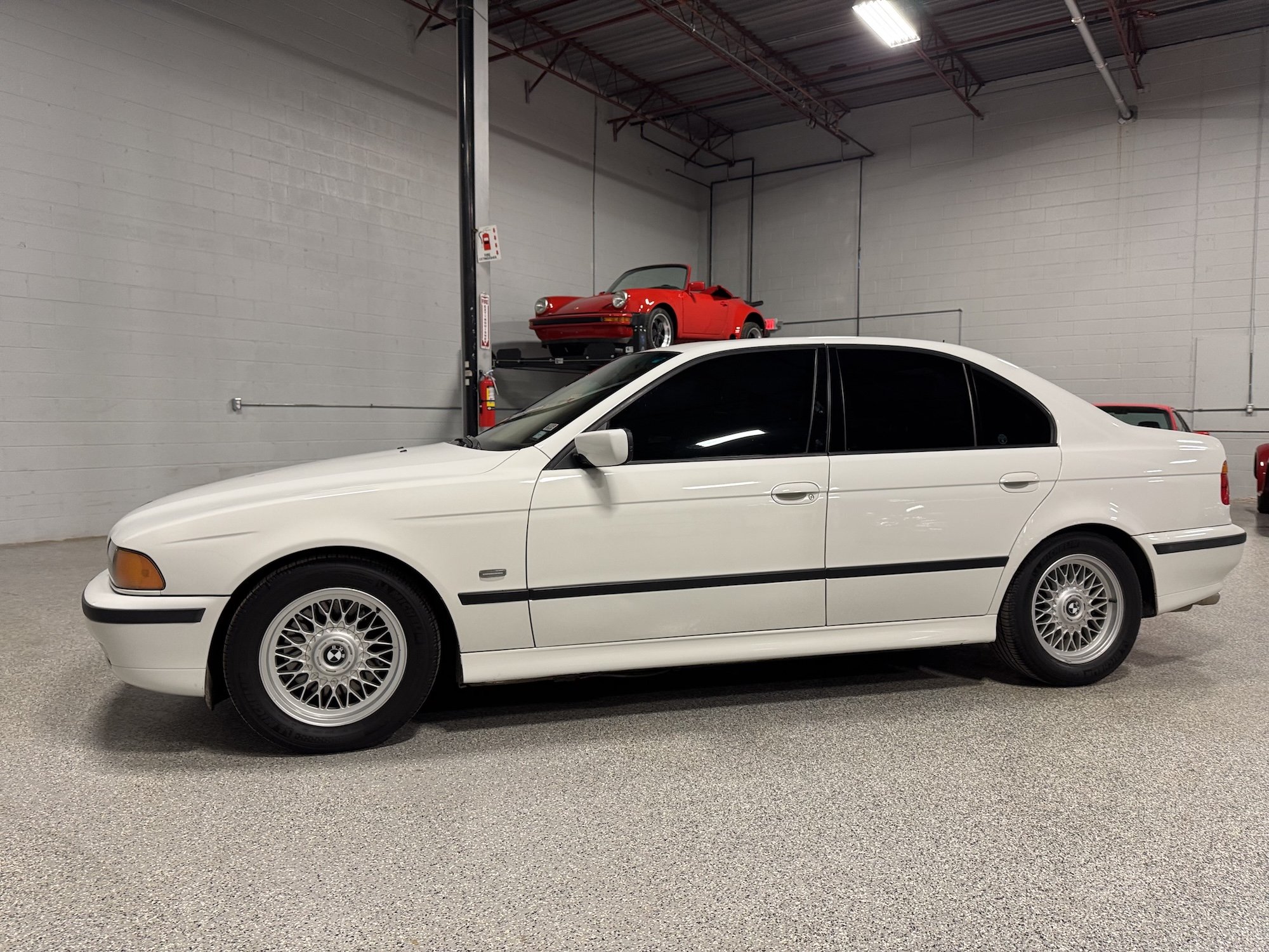 2000_BMW_540_Left.jpeg