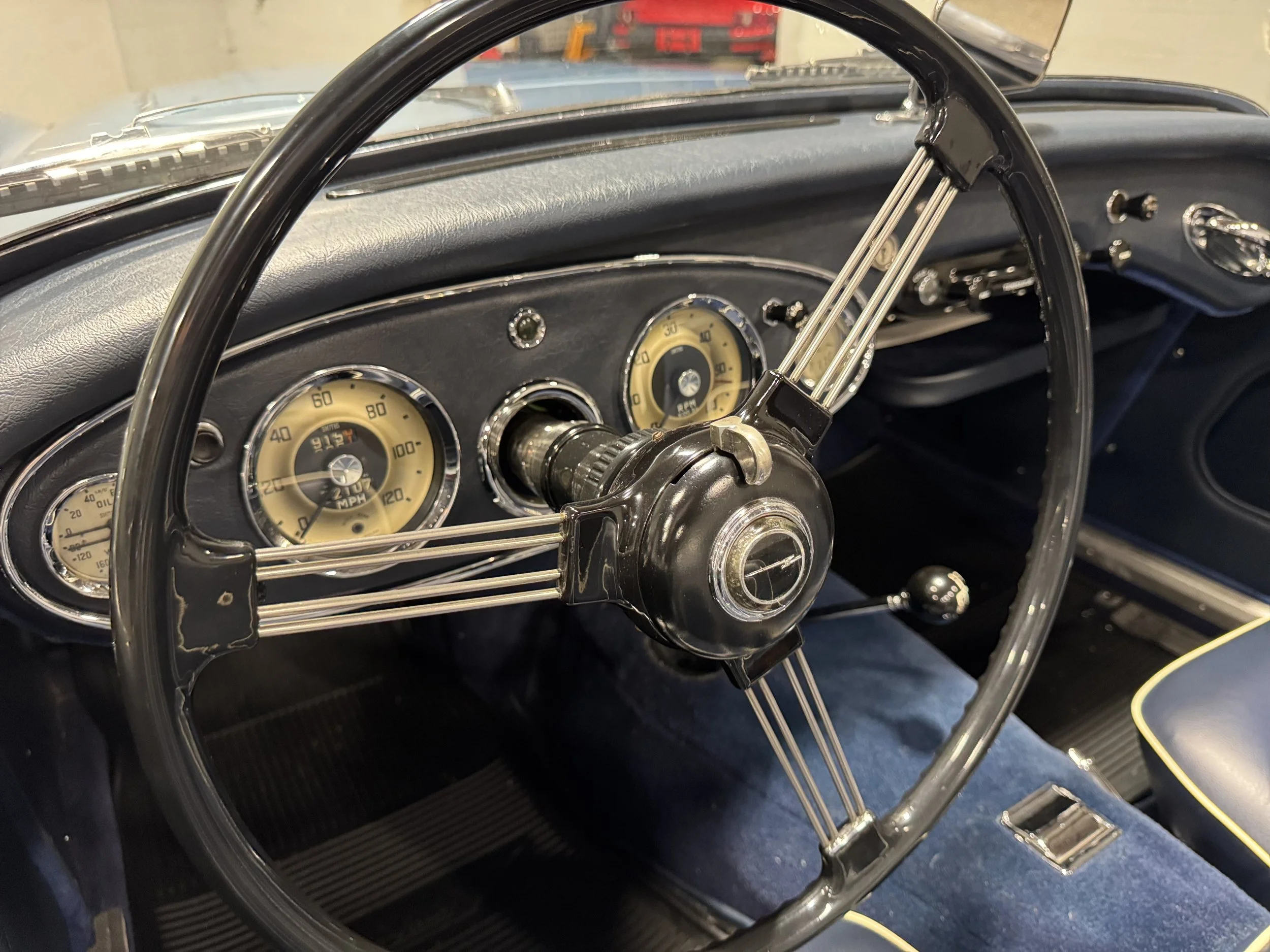 1960 Austin Healey 3000 Wheel.jpeg