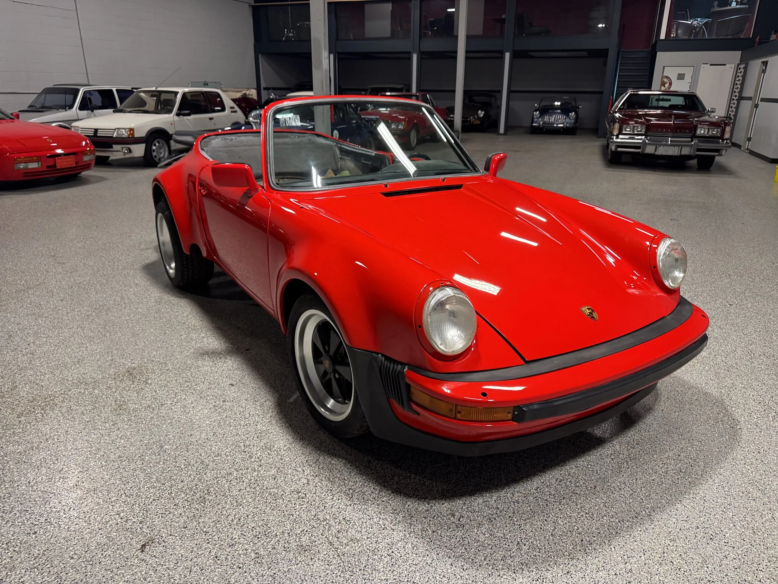 1971 Porsche 911 Cab Project Front Right 3.jpeg