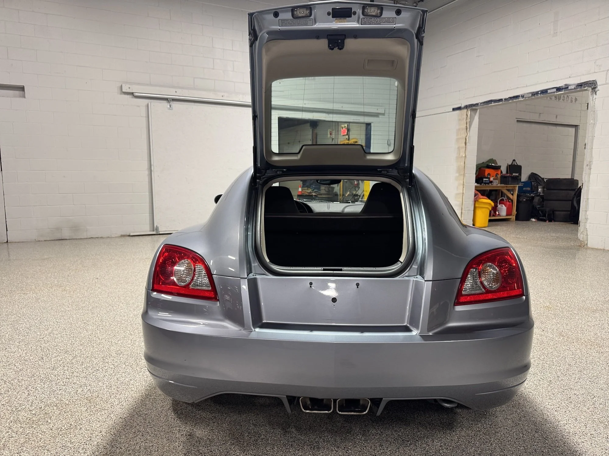 2004_Chrysler_Crossfire_Boot.jpg