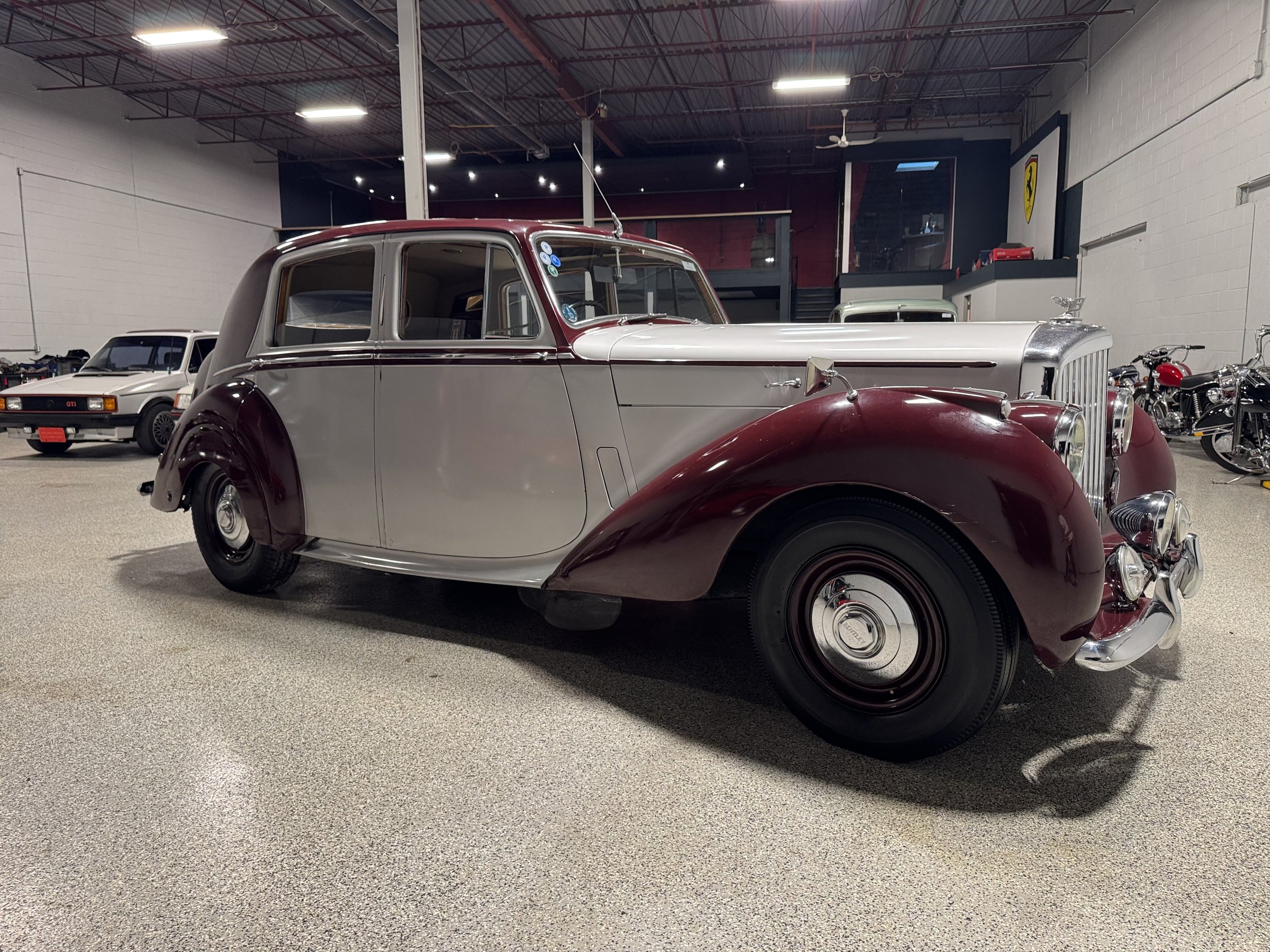 1952 Bentley MK VI