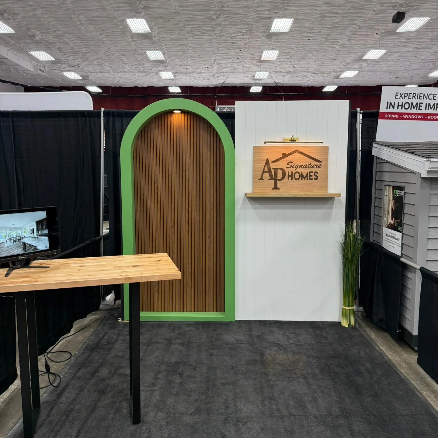 ✨It&rsquo;s showtime! 🏡Detroit Lakes Home &amp; Sport Show today from 4-8 and tomorrow 10-5. Stop by and say hi!  #yourdreamsdelivered #lakelife #fergusfallsmn #pelicanrapids #newcabin #cabin #cabinremodel #cabinlife #fargomoorhead #battlelakemn #de