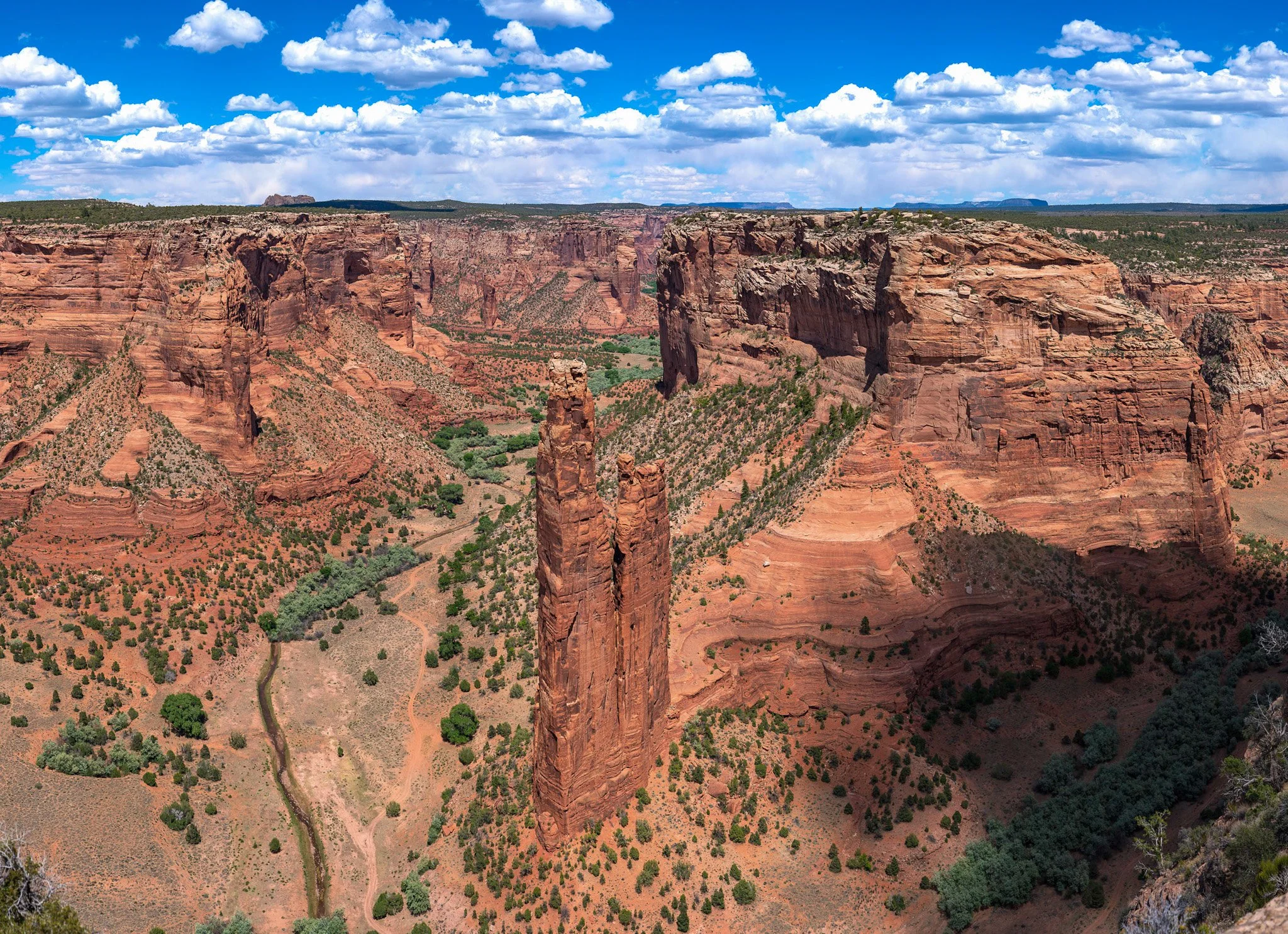 Spider Rock Pano.jpg