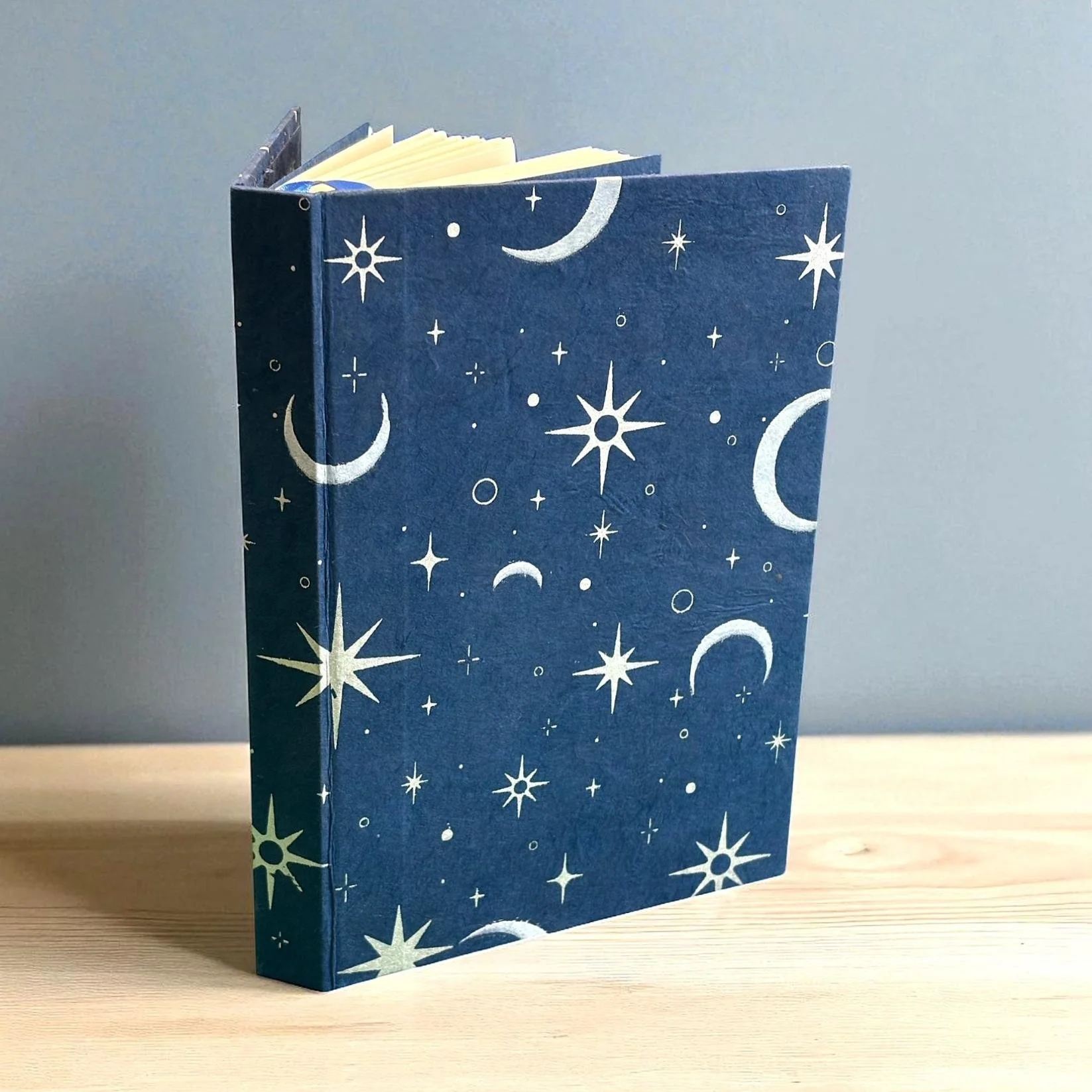 HandmadeBooks8.jpg