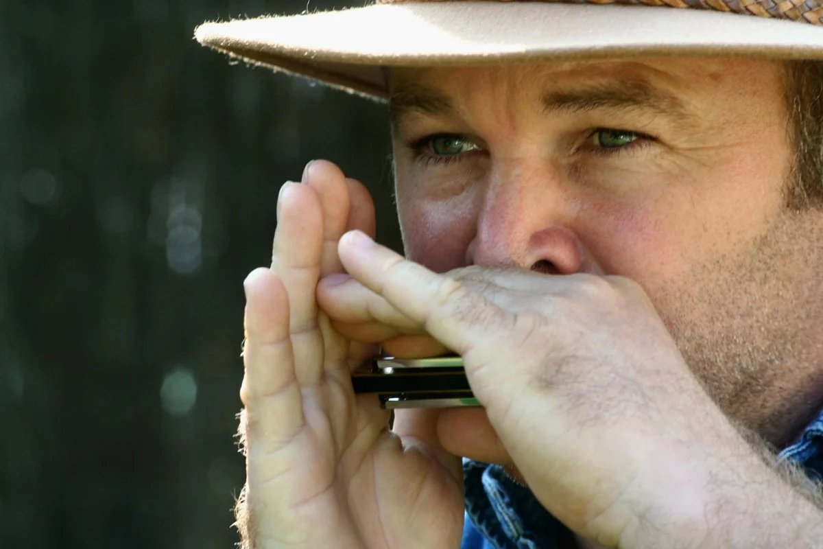 Harmonica3.jpg (Copy)