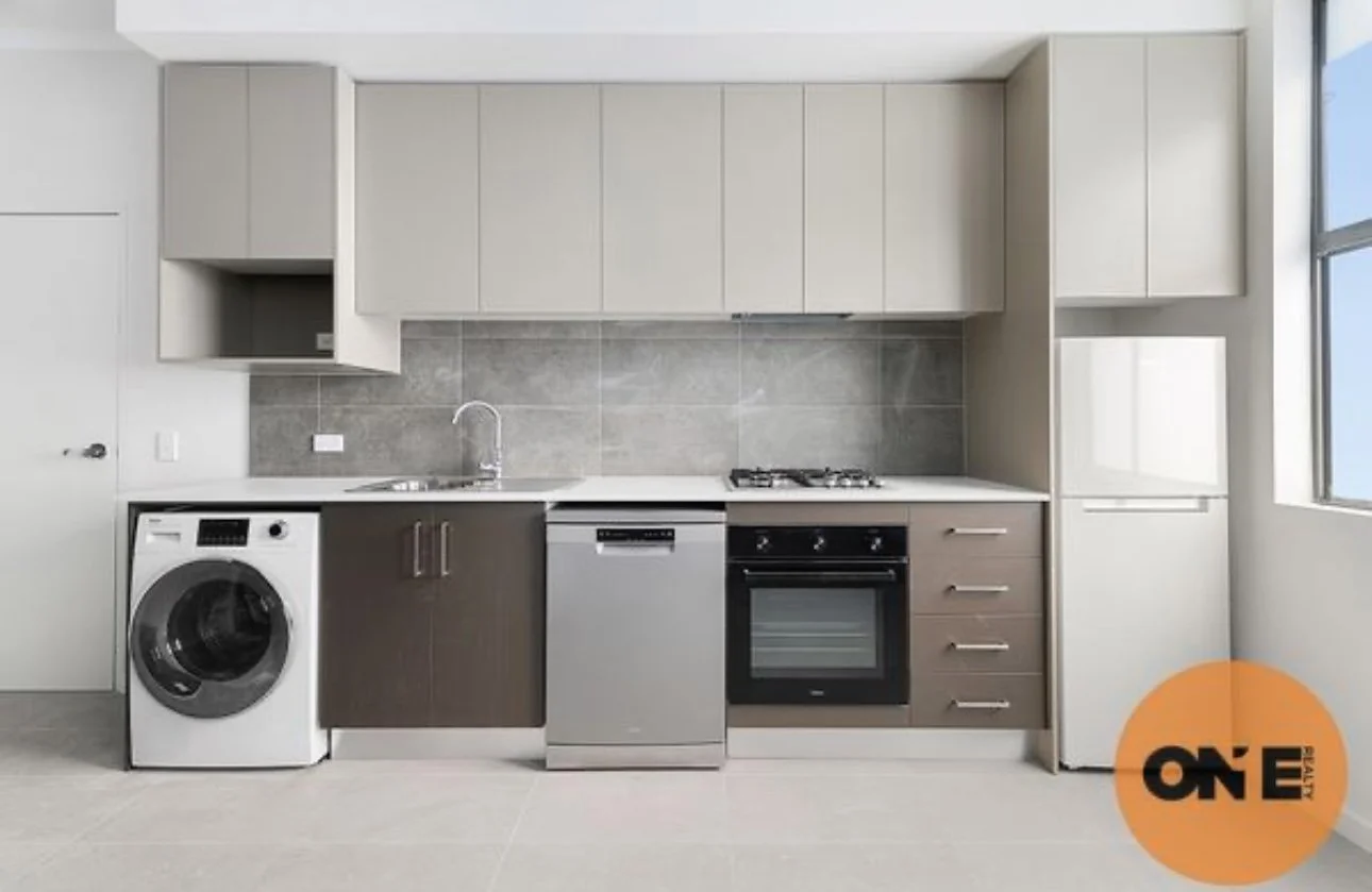 78 Frances St Lidcombe
This two-storey building in Lidcombe, boasting 26 studios, presents an ideal housing solution for students or married couples seeking comfortable living arrangements.