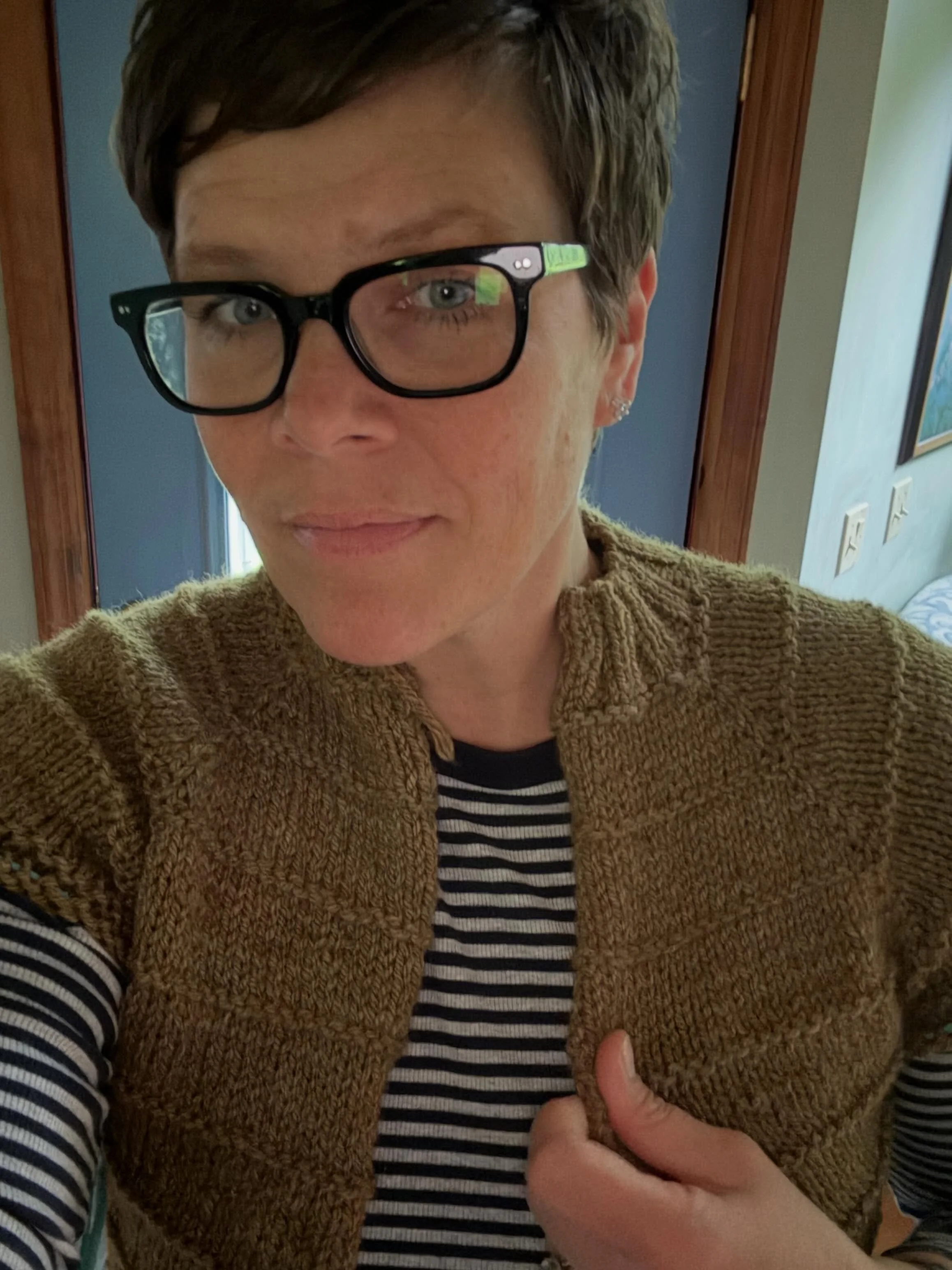 Fit Check❤️ #waveofchange #knitting #sweater #bulkyyarn #kingdomfleeceandfiberworks