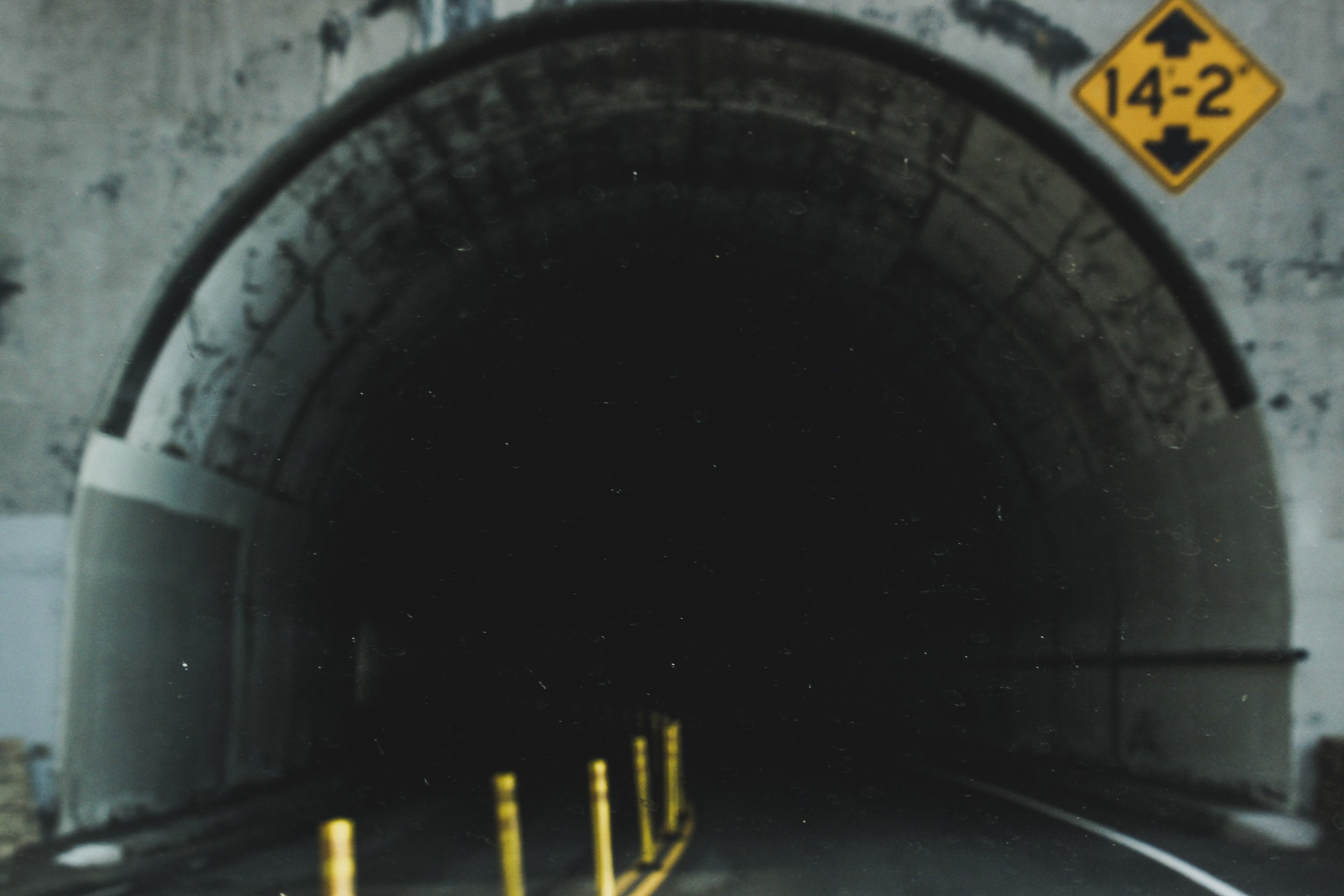 lt16tunnel.jpg