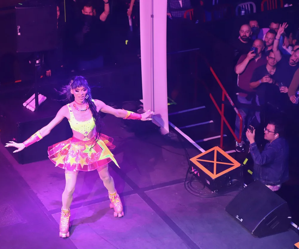 Closing Party with Lexi Love