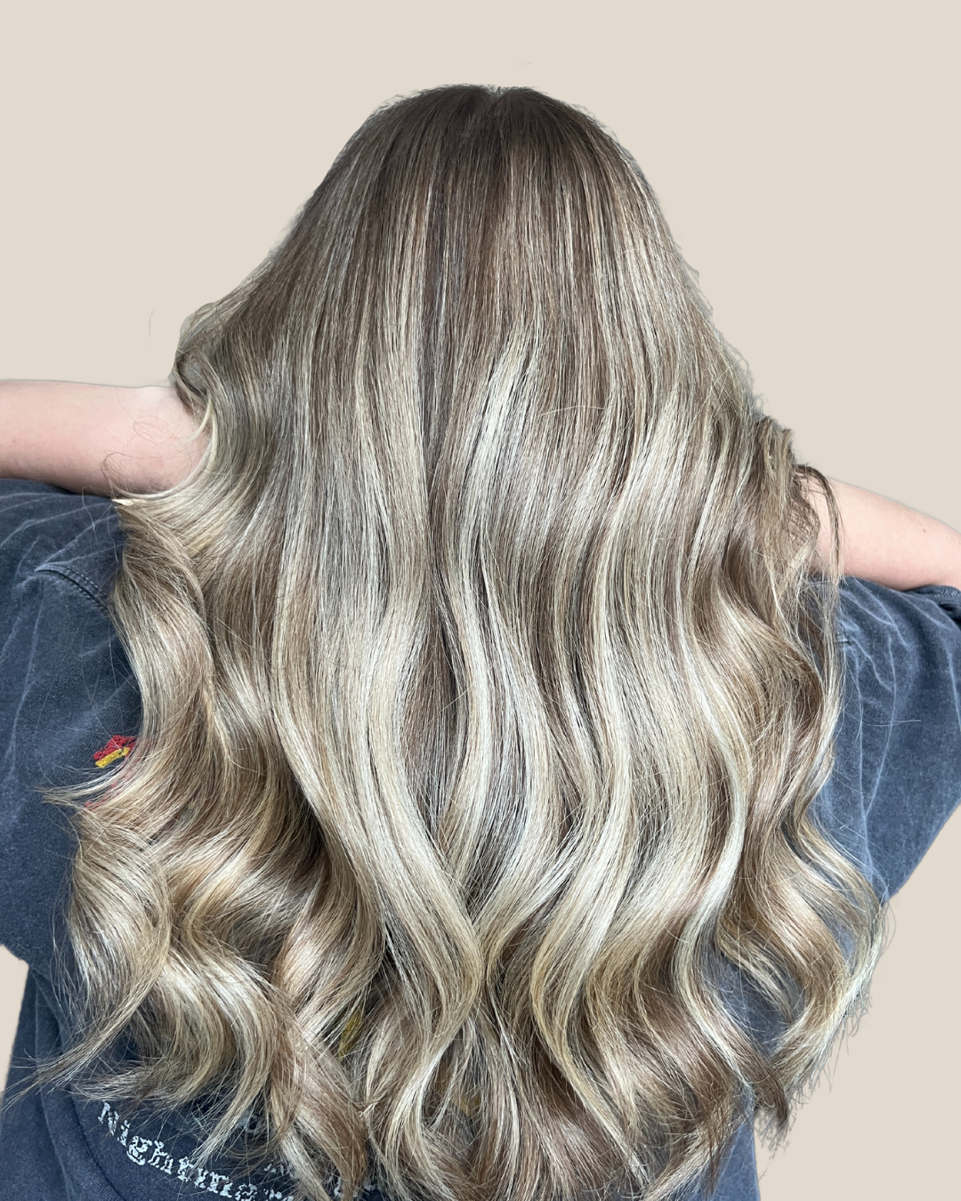 dimensional blonde color