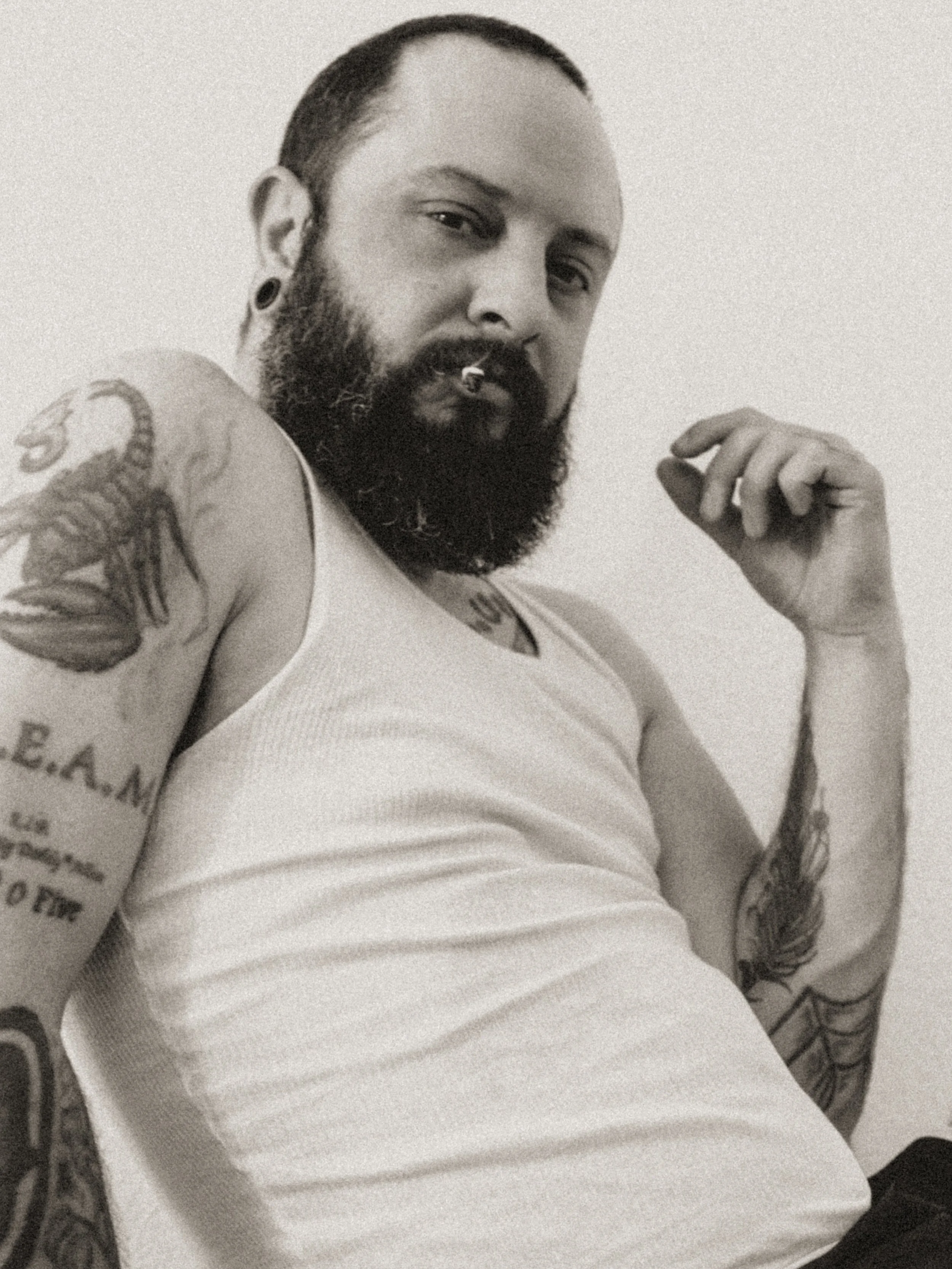 Papa don&rsquo;t take no mess.

On the Bear Skin session with @hiighclasstrash_ 

#lovestreetpictures #editorialportraits #analogroots #blackandwhitephotography #lososos