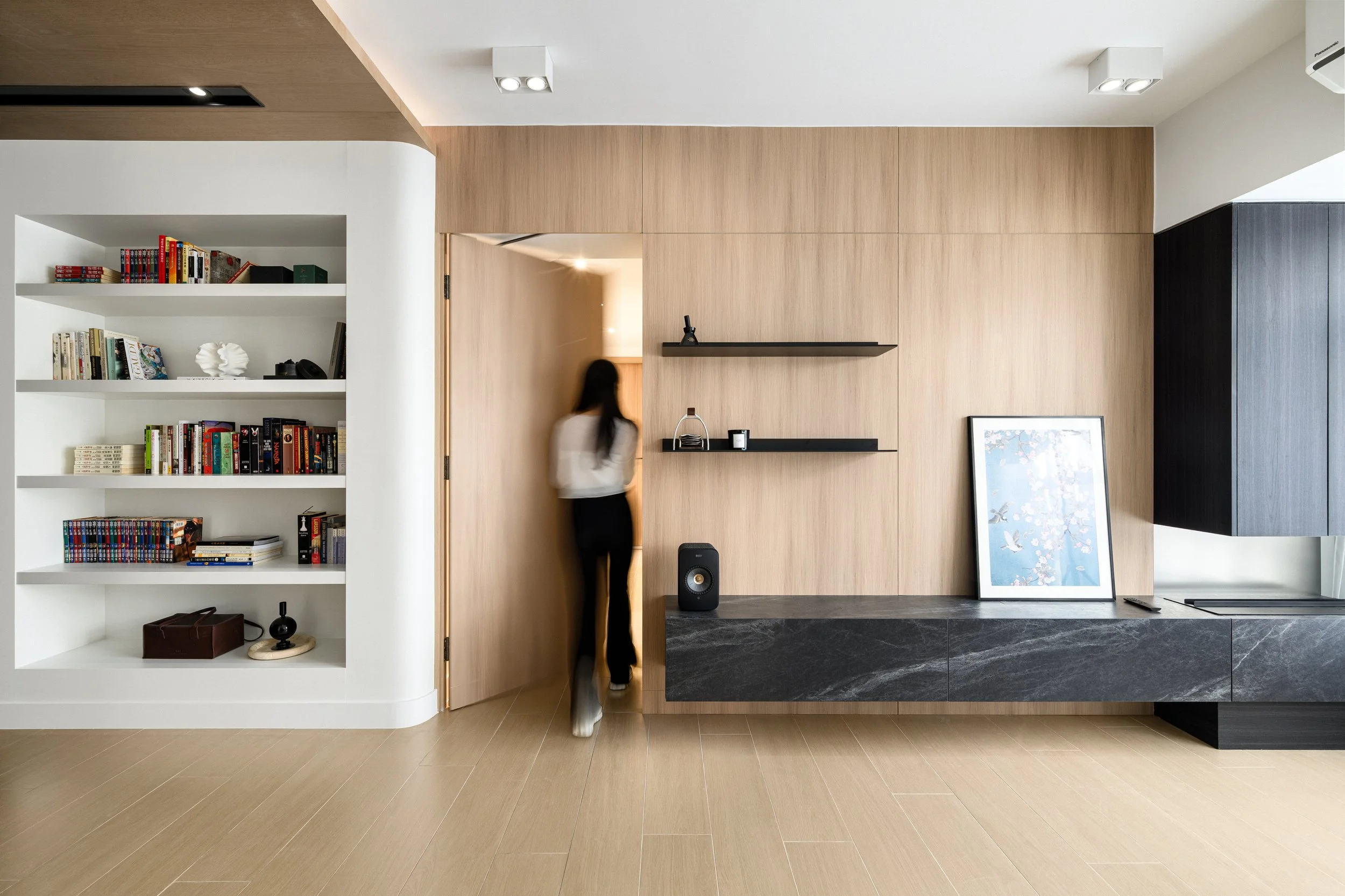 The Silent Harmony - Mei Fu, 720 sq.ft.