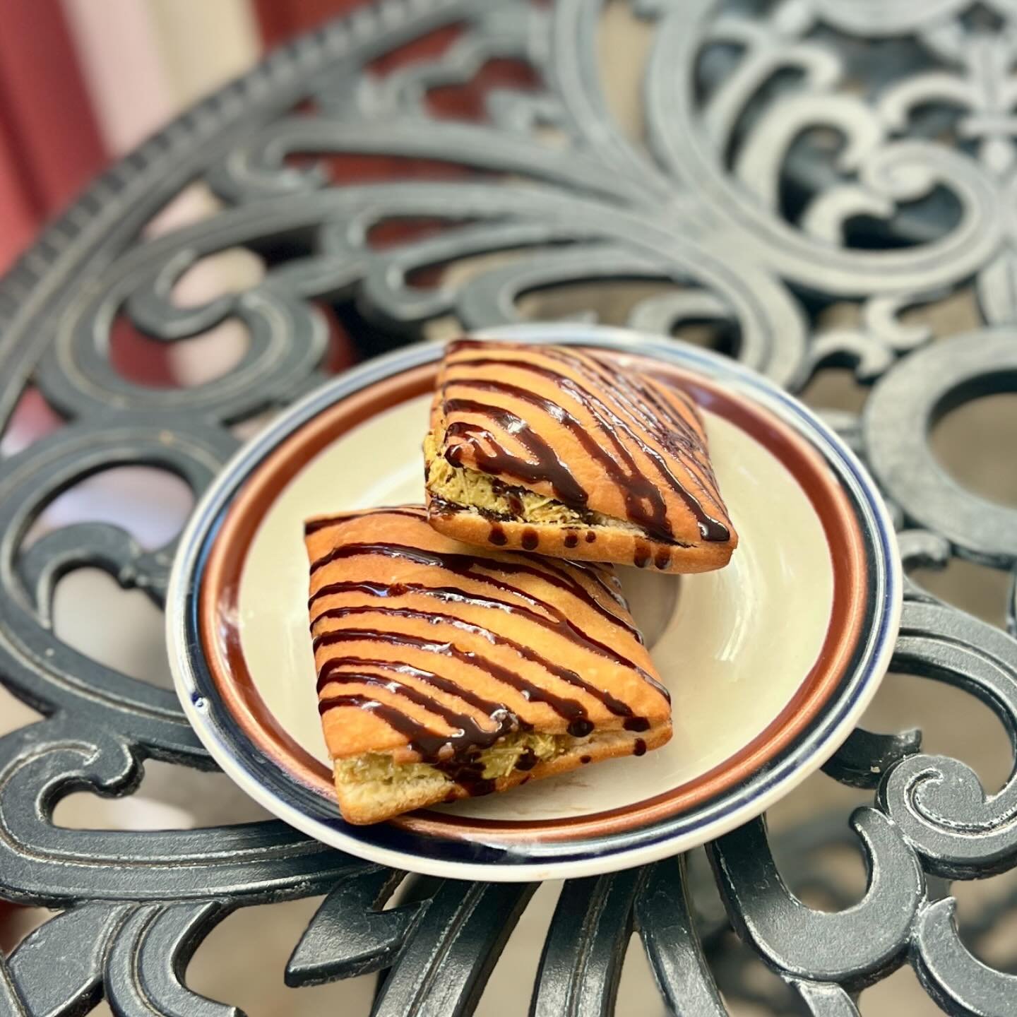✨ JUNE SPECIAL ALERT ✨
We&rsquo;re bringing a viral sensation to our beignet menu &mdash; Dubai Chocolate 🍫 as a BEIGNET!
Rich, indulgent, and absolutely unforgettable 😋

This exclusive flavor is only available Wednesdays, Saturdays &amp; Sundays, 